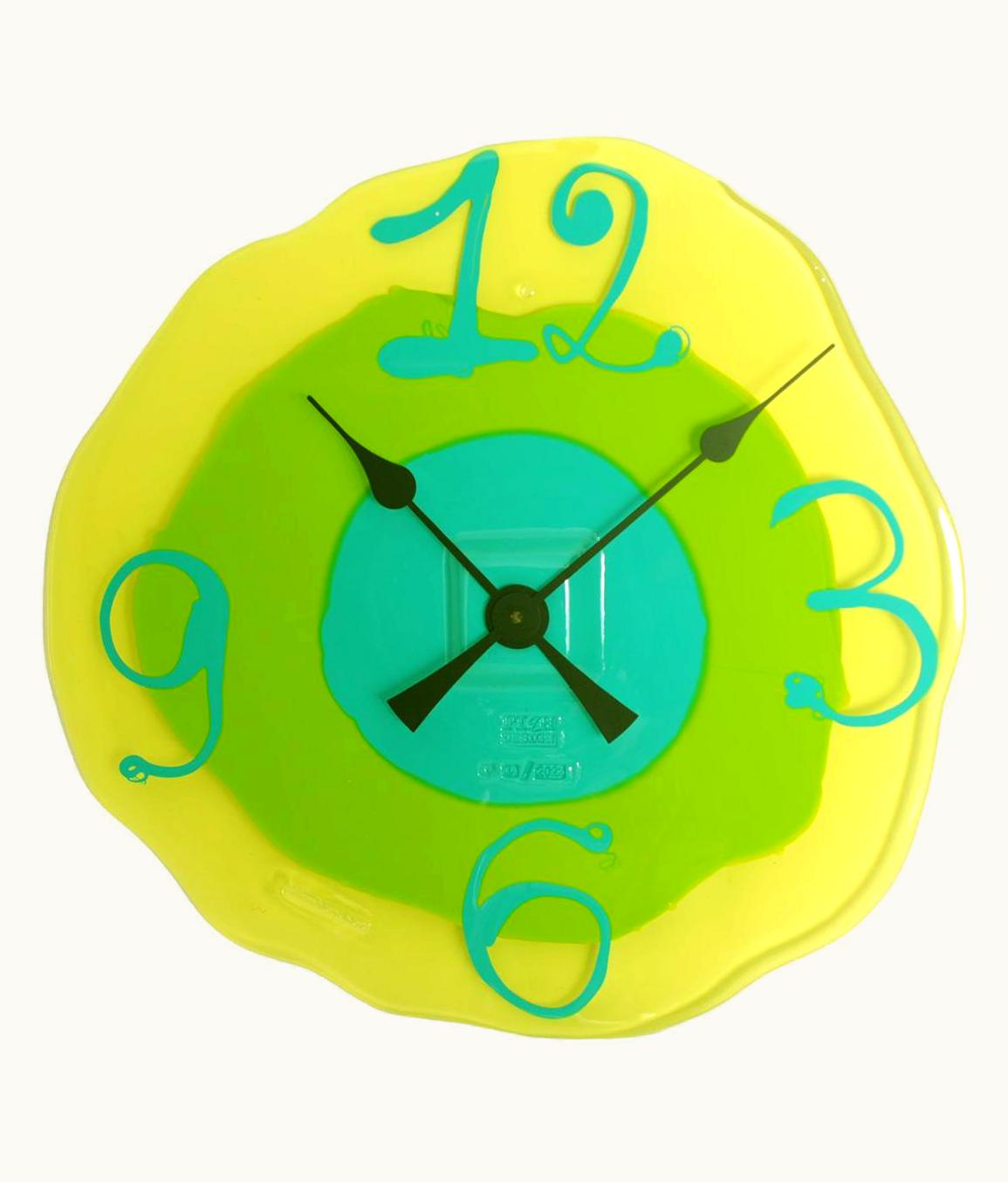 Gaetano Pesce Gaetano Pesce Watch Me Clock Large Clear Yellow Matt Lime Matt Turquoise By Gaetano Pesce