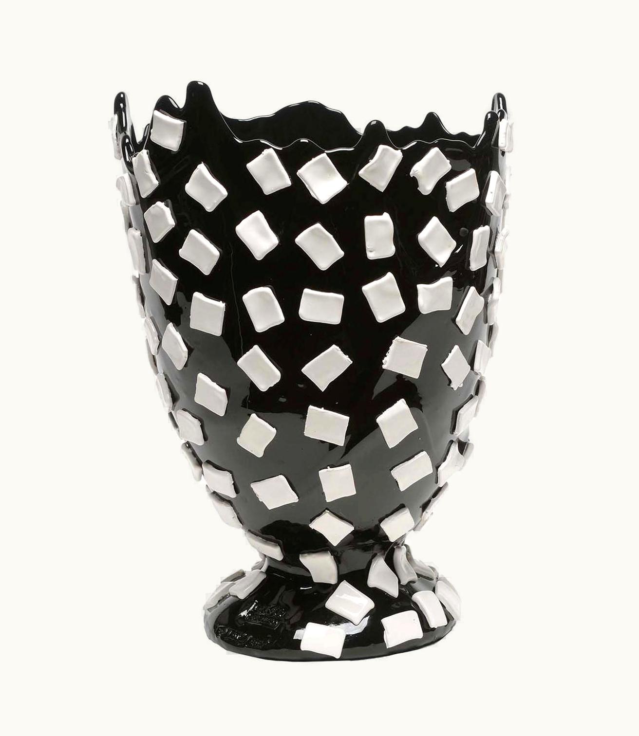 Gaetano Pesce Gaetano Pesce Rock Black And White Large Vase By Gaetano Pesce