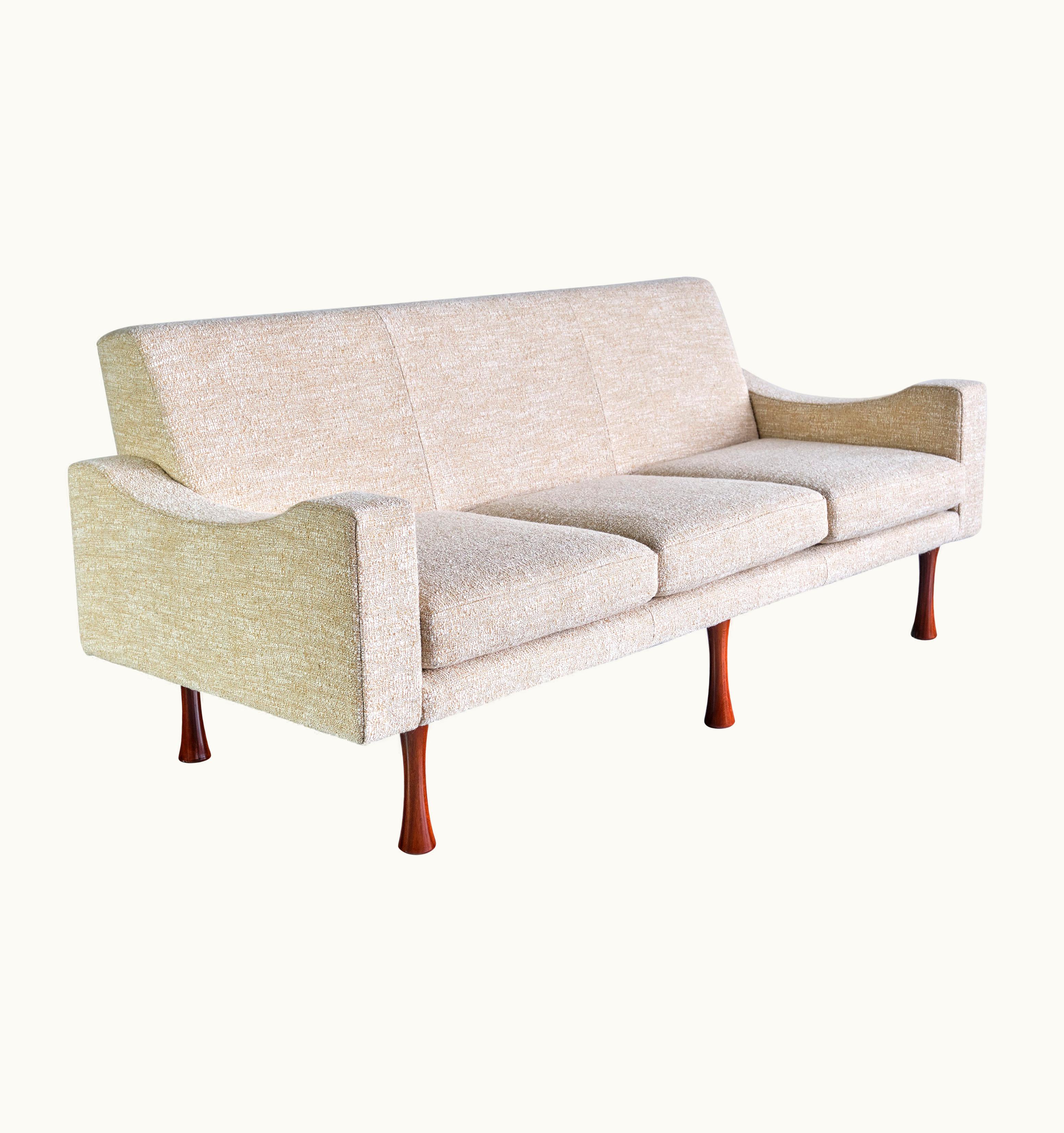 Angelo Mangiarotti Angelo Mangiarotti Three Seat Sofa, La Sorgente Dei Mobili, Italy, 1970s