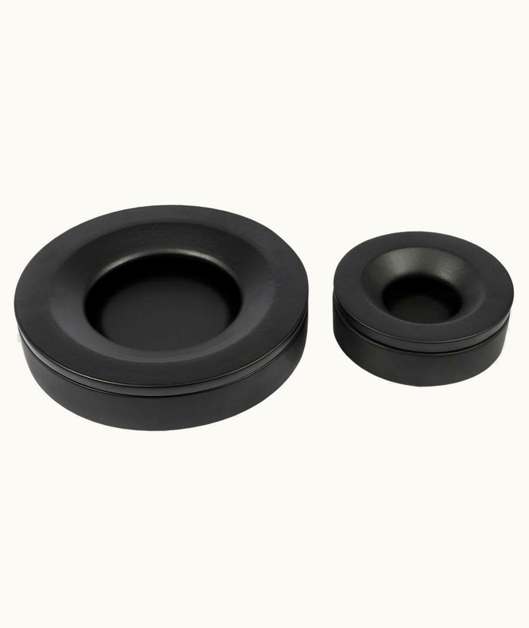 Angelo Mangiarotti Angelo Mangiarotti Danese Milano Large Barbados Ashtray In Black Ceramic By Angelo Mangiarotti