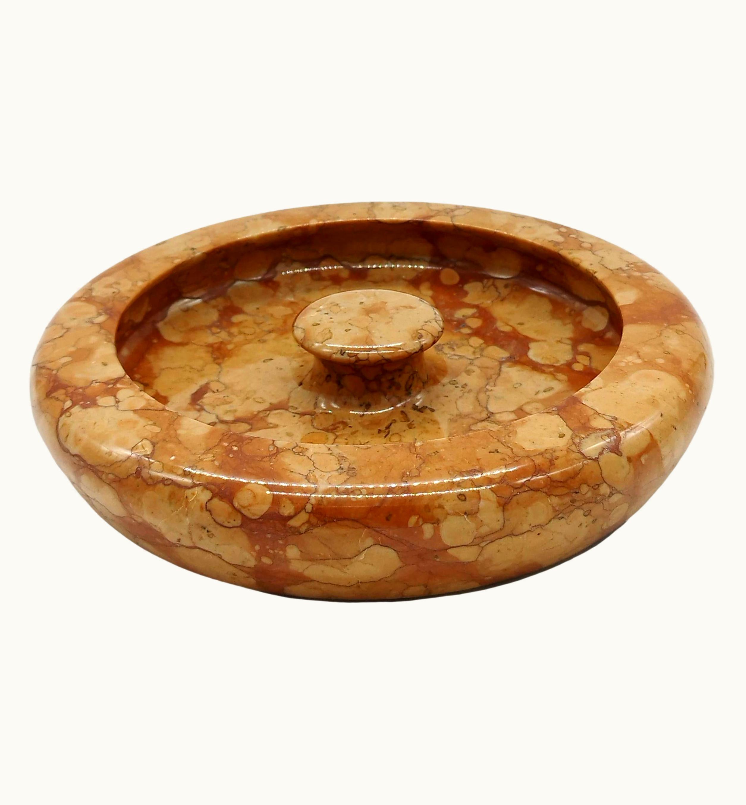 Angelo Mangiarotti Angelo Mangiarotti Verona Pink Marbke Ashtray Or VIde-Poche, Italy, 1960s