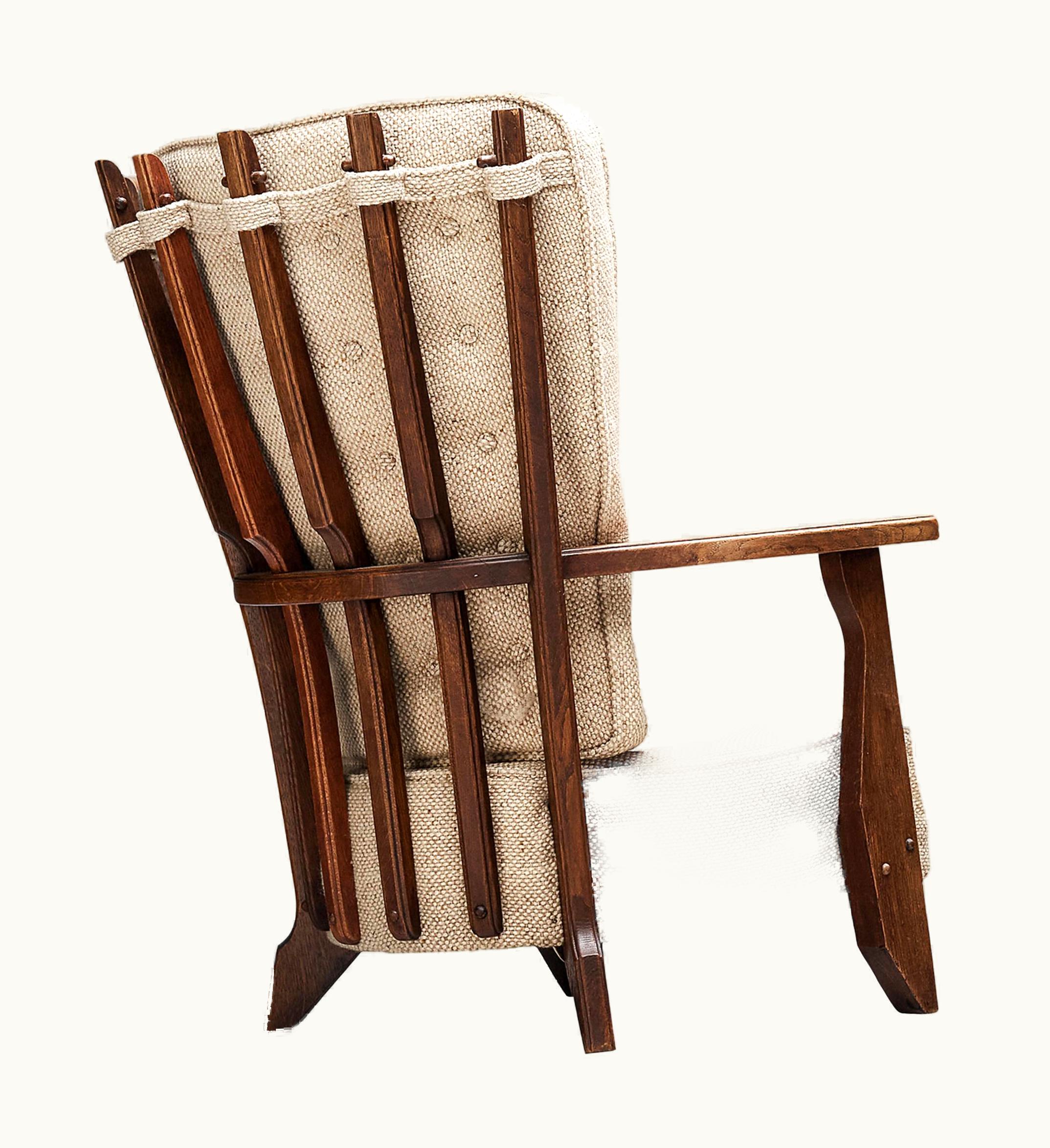 Guillerme et Chambron Guillerme et Chambron Lounge Chair 'Grand Repos' In Oak And Off-White Wool