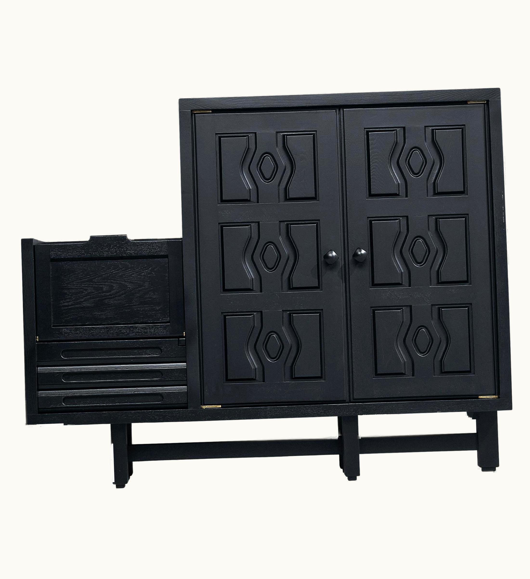 Guillerme et Chambron Guillerme et Chambron Cabinet 'Thierry' In Oak