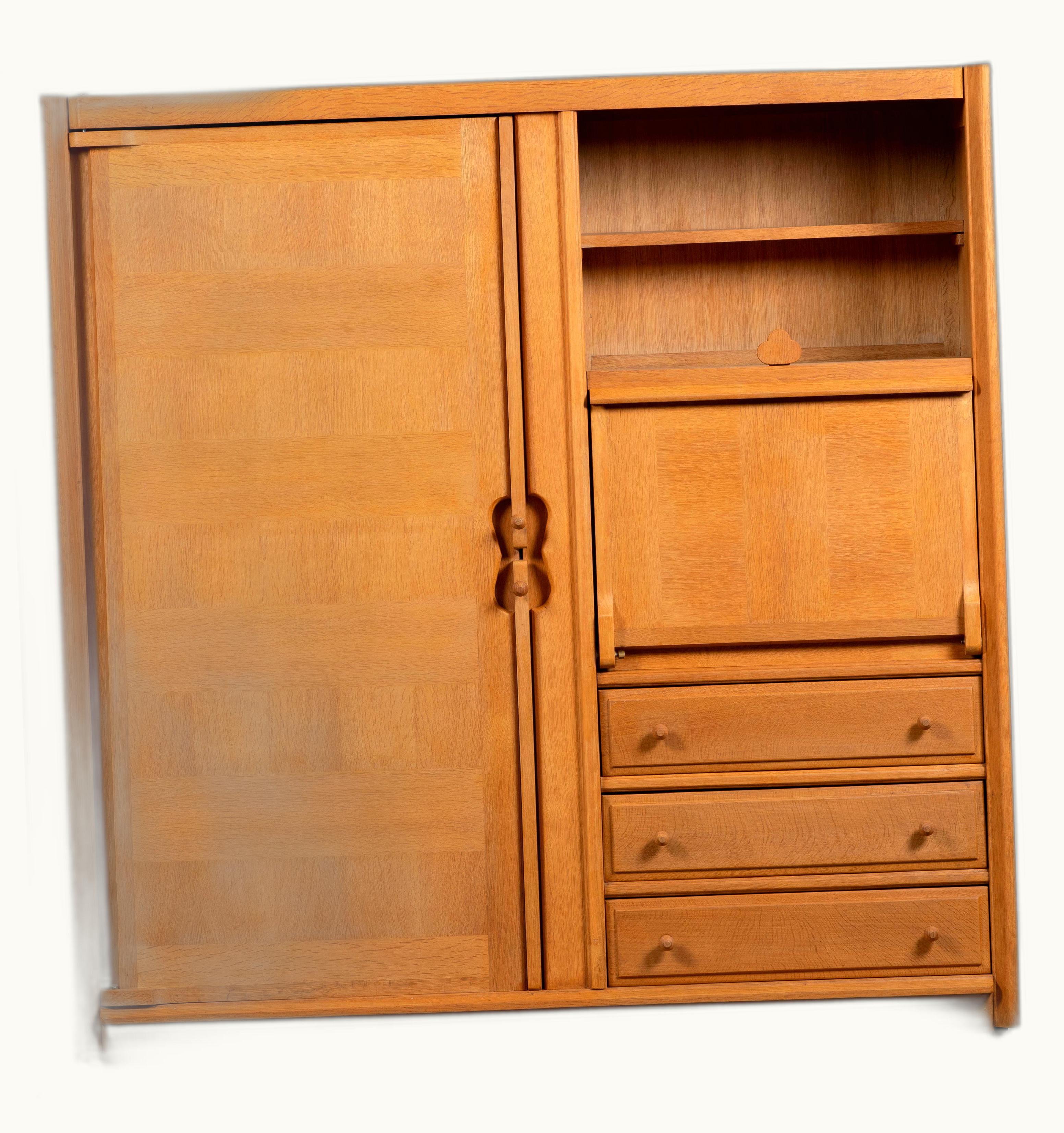 Guillerme et Chambron Guillerme et Chambron Solid Oak Wardrobe And Desk By Guillerme Et Chambron, Edition Votre Maison