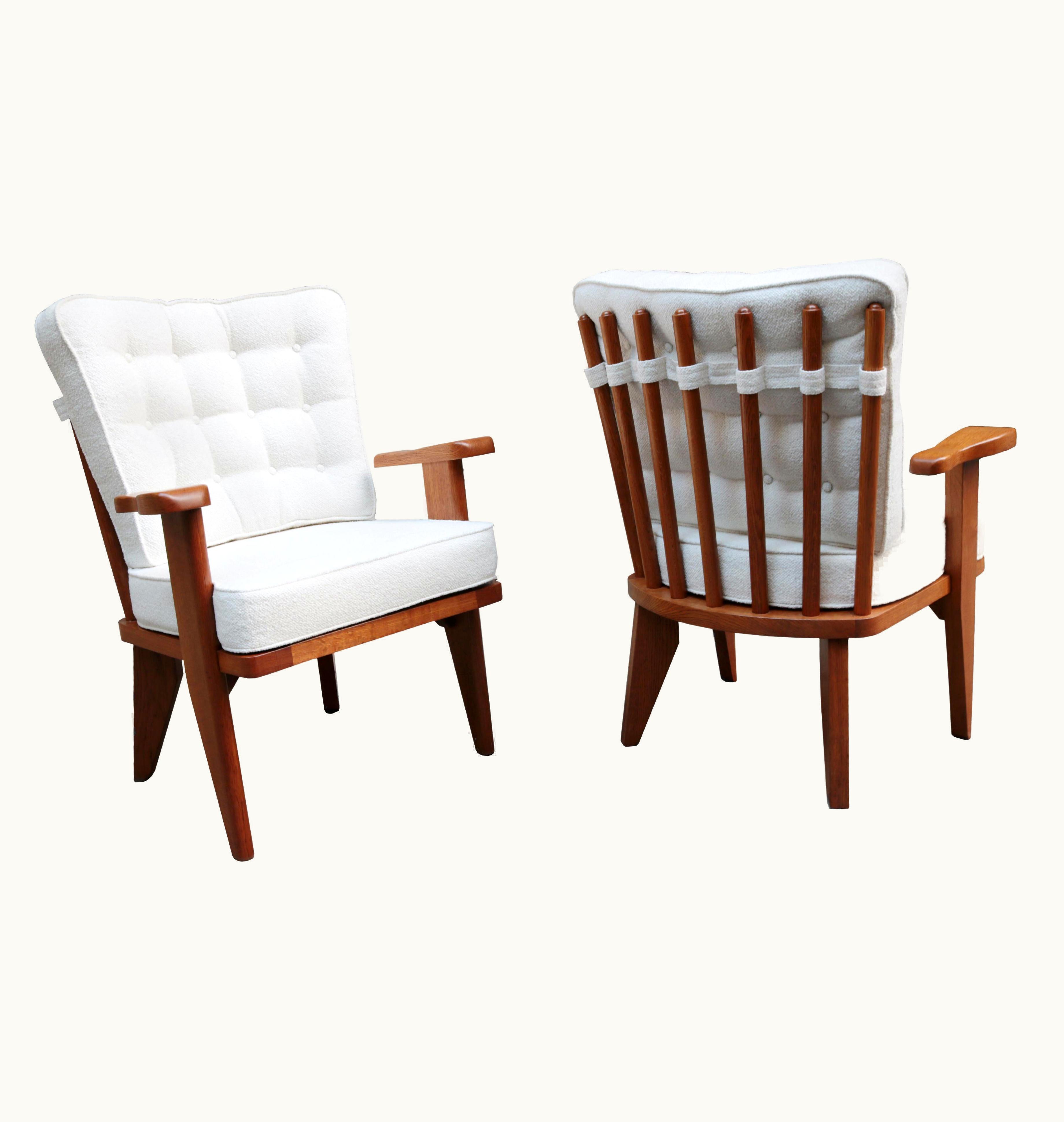 Guillerme et Chambron Guillerme et Chambron Pair Of Oak Armchairs By Guillerme Et Chambron UZ0198958
