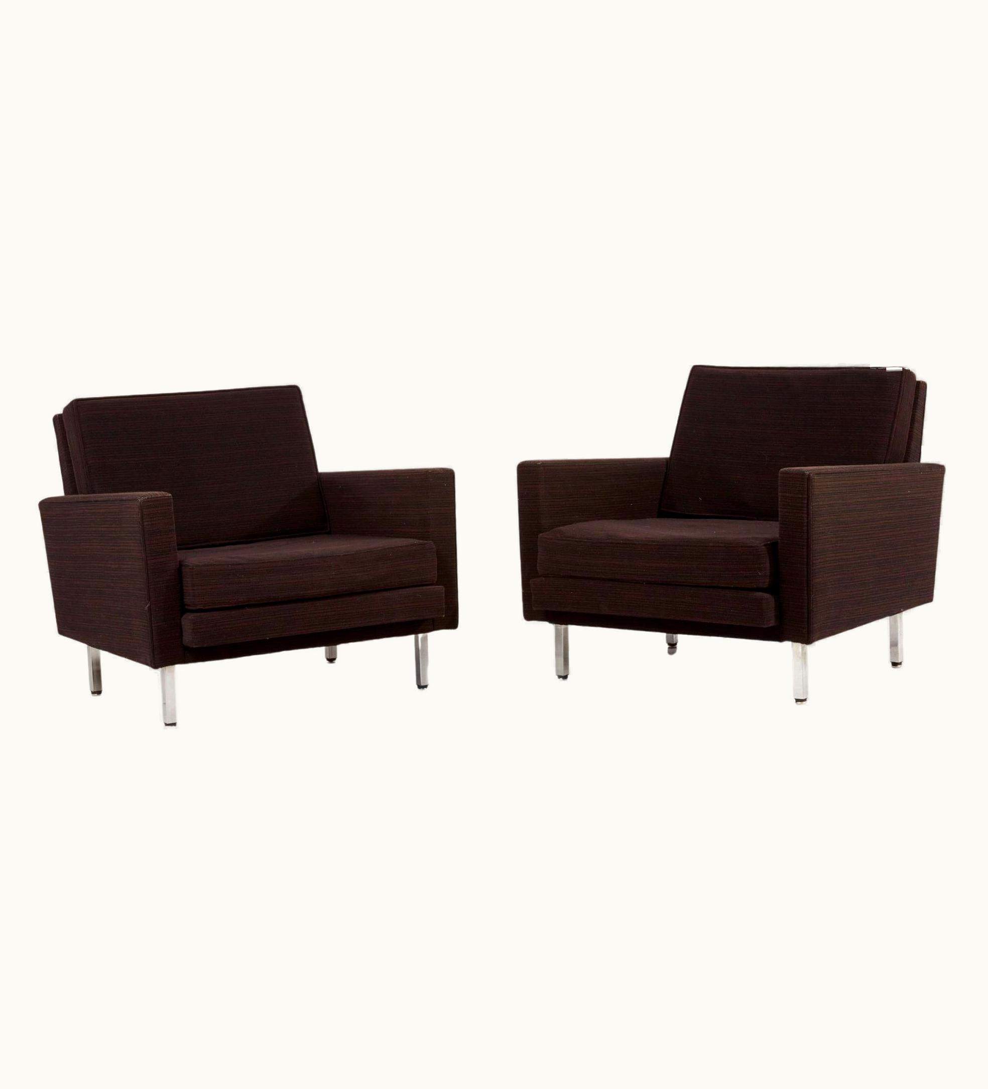 George Nelson George Nelson Pair Of George Nelson 5681 Loose Cushion Group Lounge Chairs US 1960s