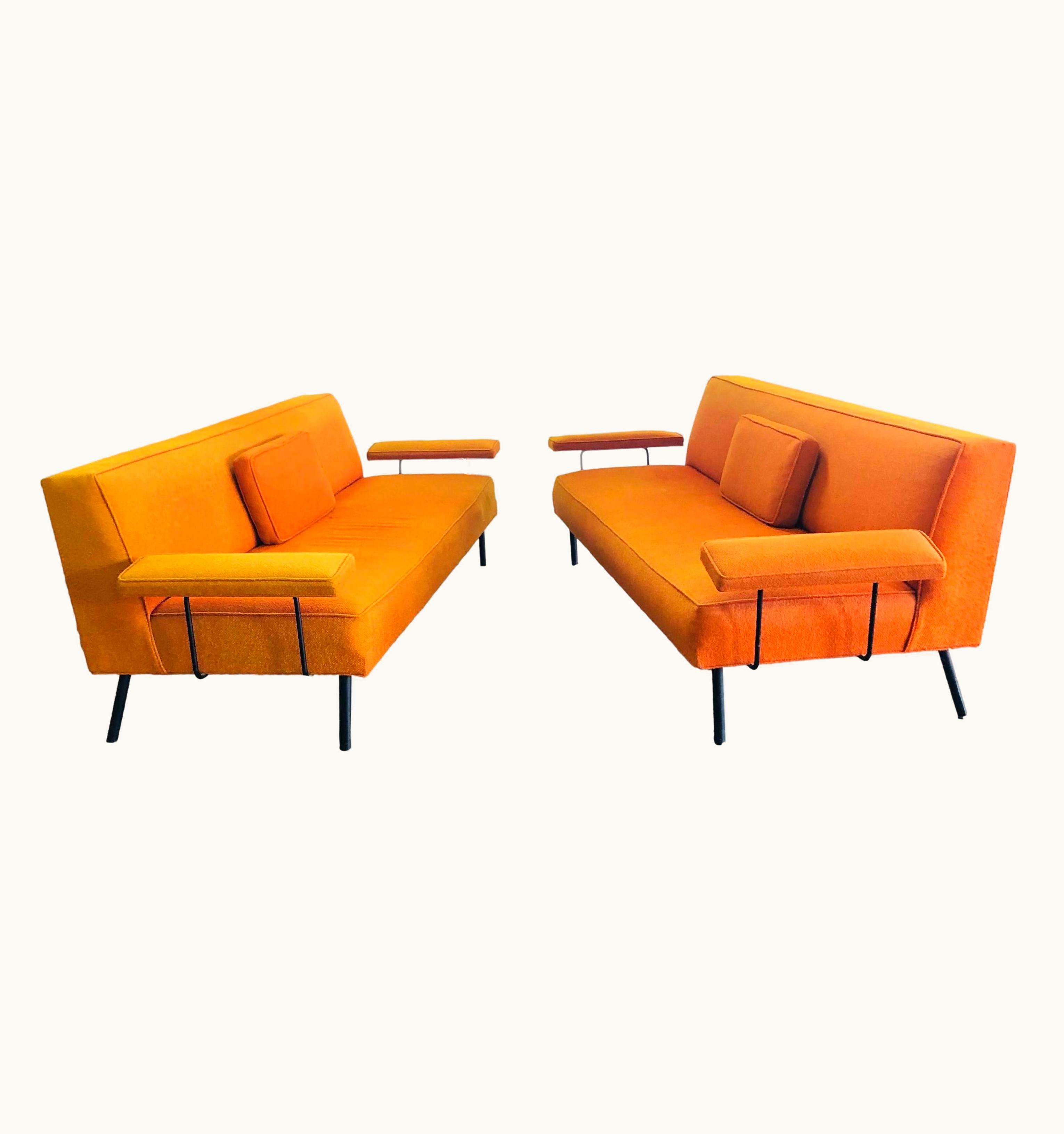 George Nelson George Nelson Pair Of Daybeds / Sofas By George Nelson For Herman Miller