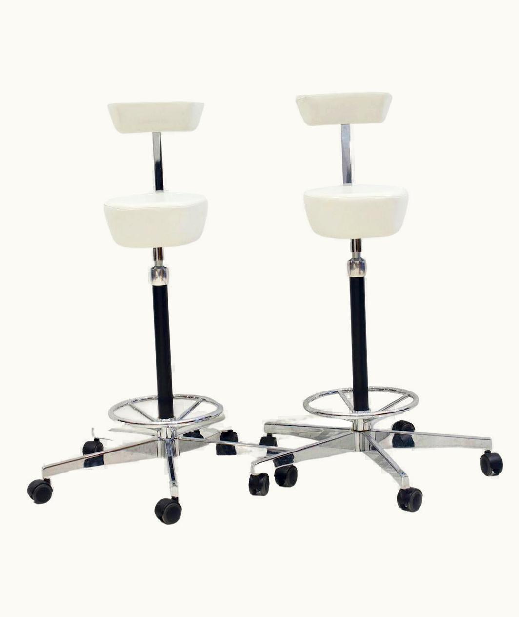 George Nelson George Nelson Pair Of White Perch Chairs By George Nelson For VItra