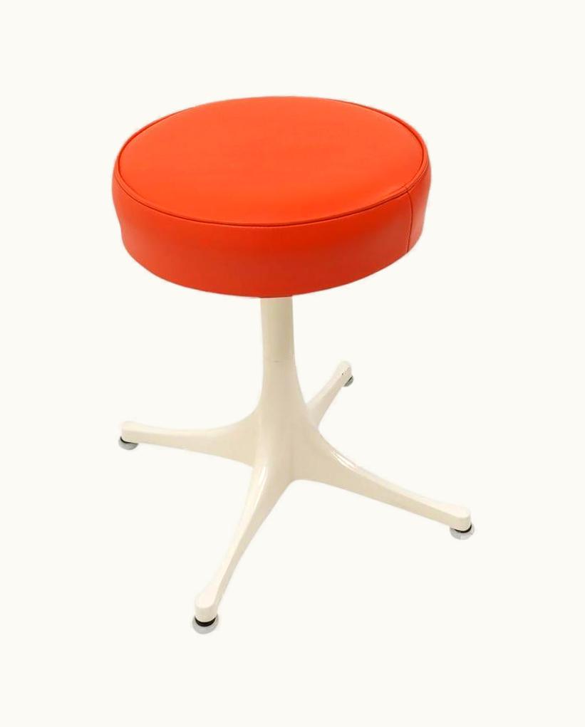 George Nelson George Nelson Vintage Design Nelson Swivel Pedestal Stool For Herman Miller, 1970s UZ0199490