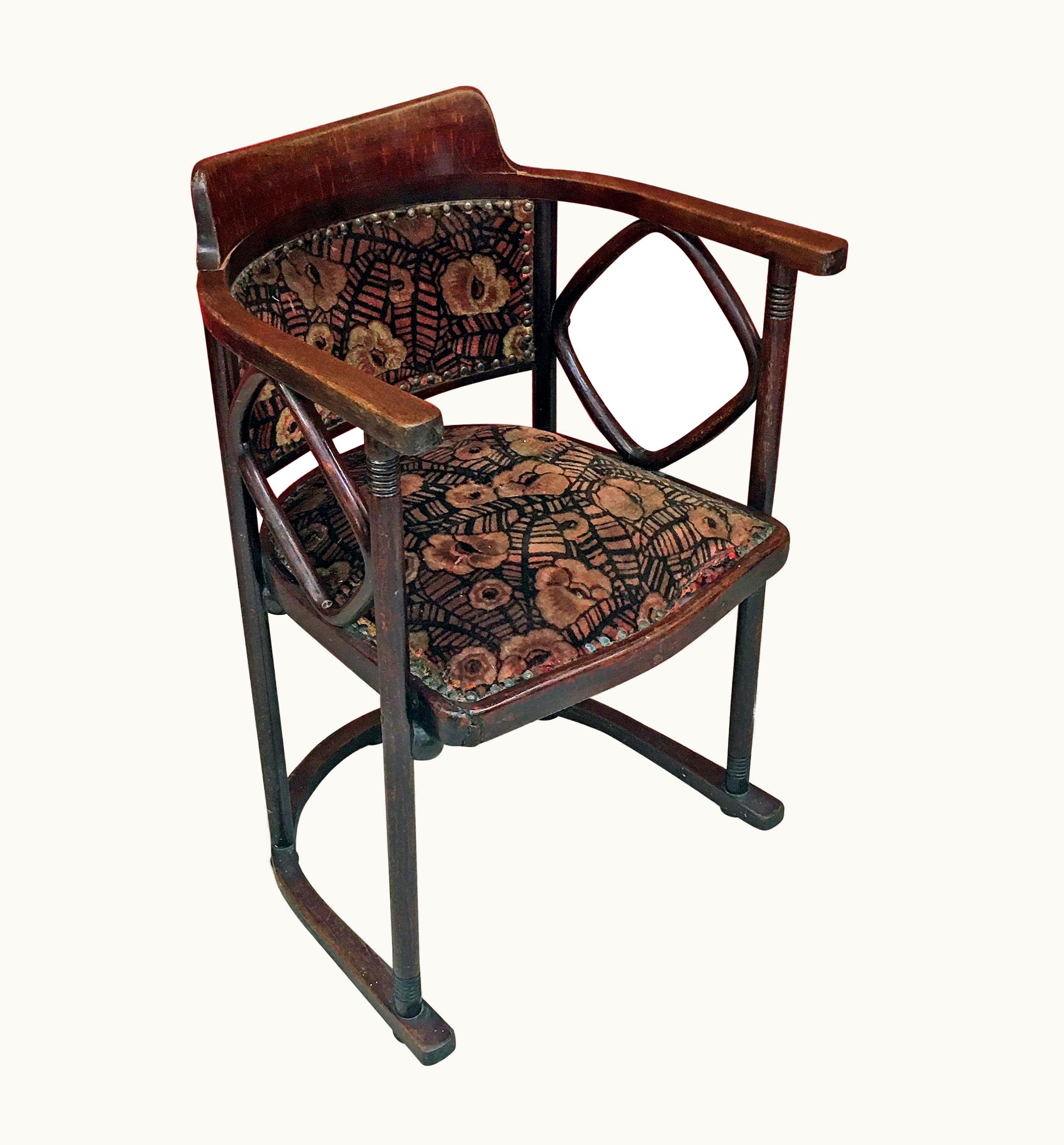 Josef Hoffmann Josef Hoffmann Josef, Curved Beech Armchair, Circa 1900 UZ0199743