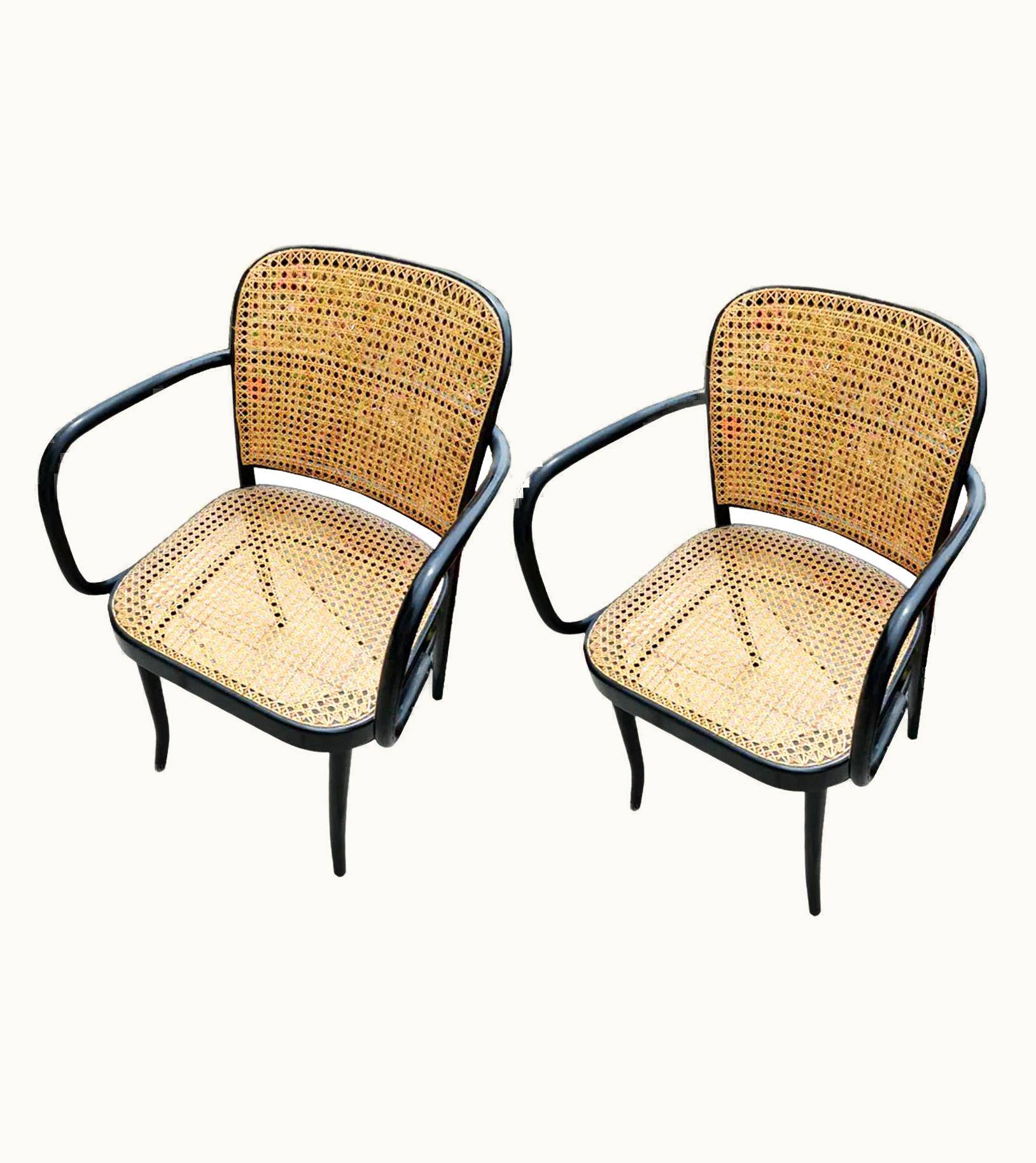 Josef Hoffmann Josef Hoffmann Thonet Josef Hoffmann Bentwood Chairs, No. 811 Set Of Two, Czech Republic