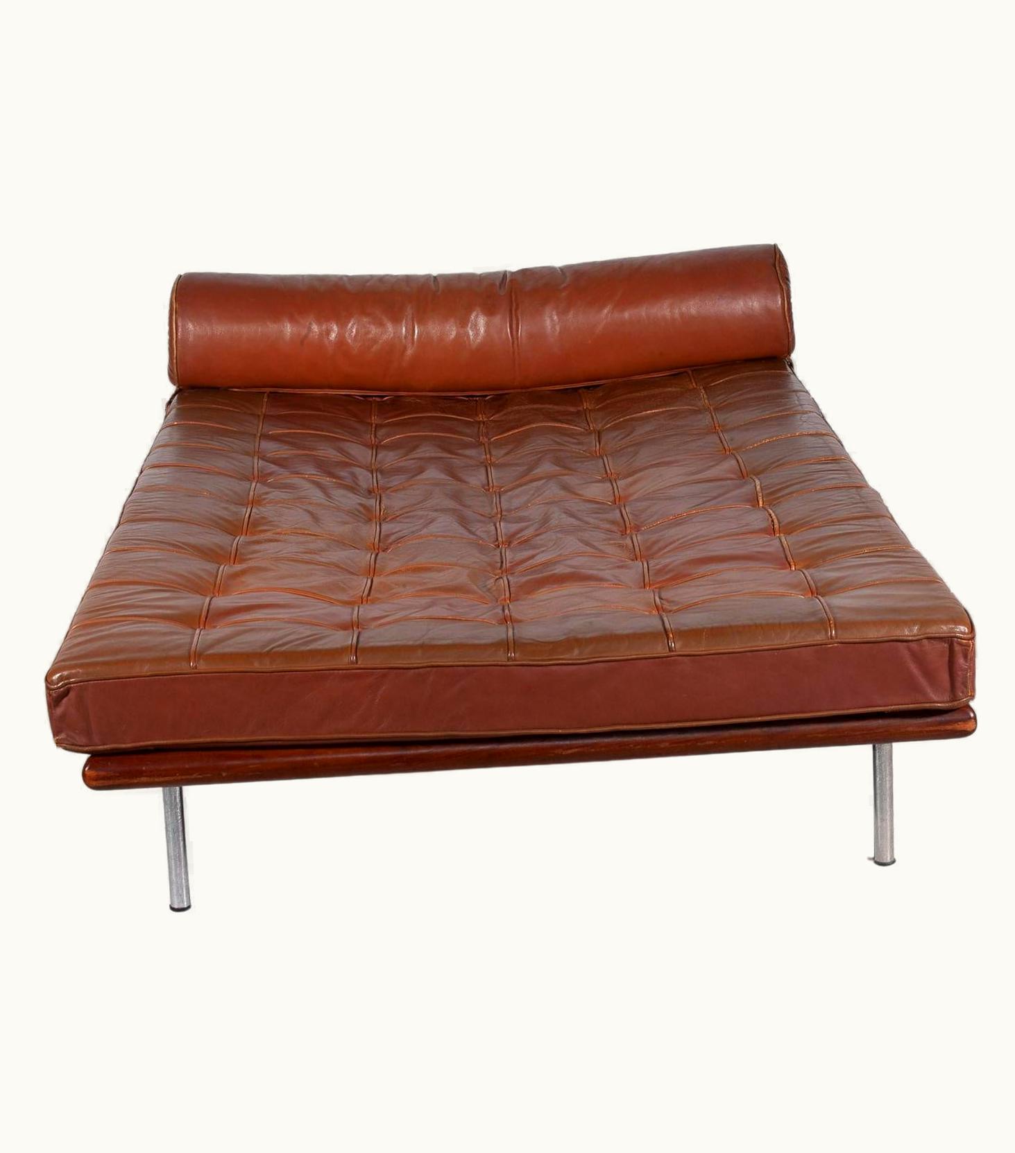 Ludwig Mies van der Rohe Ludwig Mies van der Rohe Brown Leather Barcelona Daybed By Ludwig Mies Van Der Rohe, For Knoll