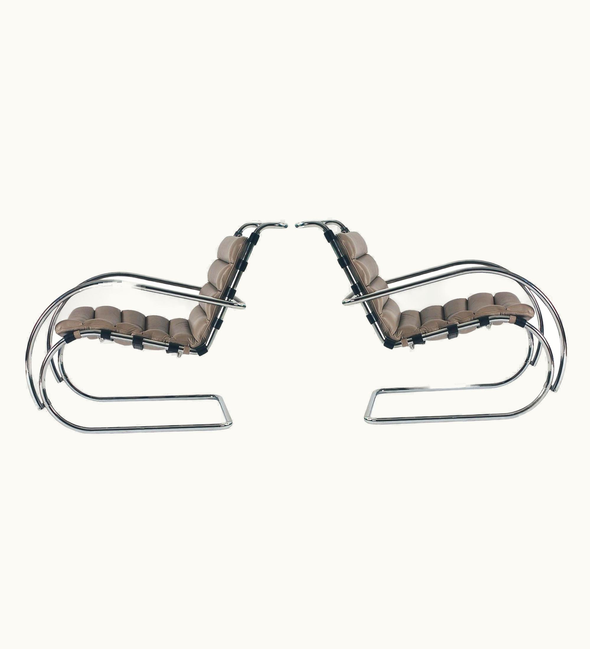 Ludwig Mies van der Rohe Ludwig Mies van der Rohe Mid Century Modern Mr Lounge Chairs In Leather By Mies Van Der Rohe For Stendig