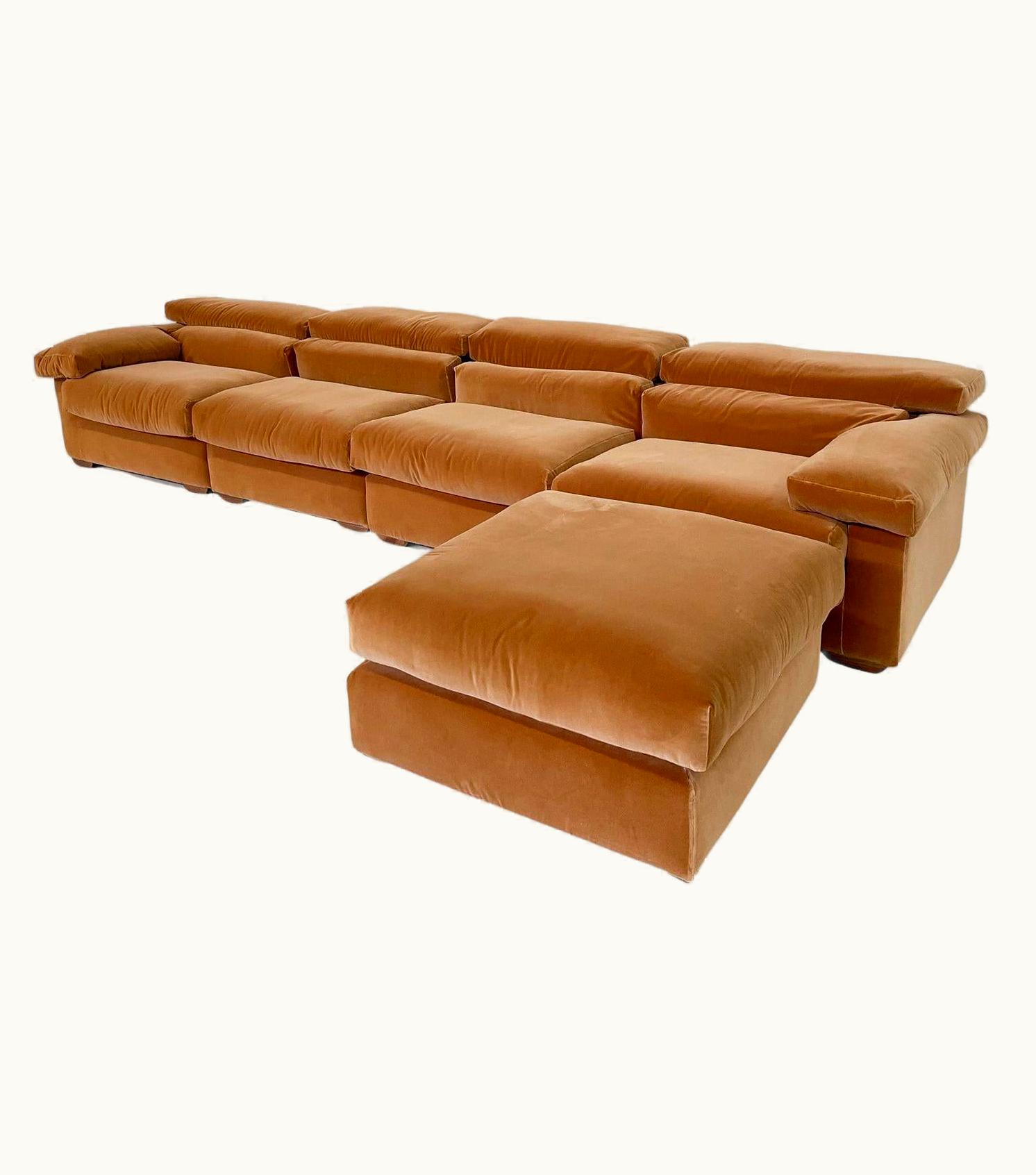 Afra & Tobia Scarpa Afra & Tobia Scarpa Erasmo Sofa By Afra And Tobia Scarpa, B&B Italia, 1973, New Upholstery