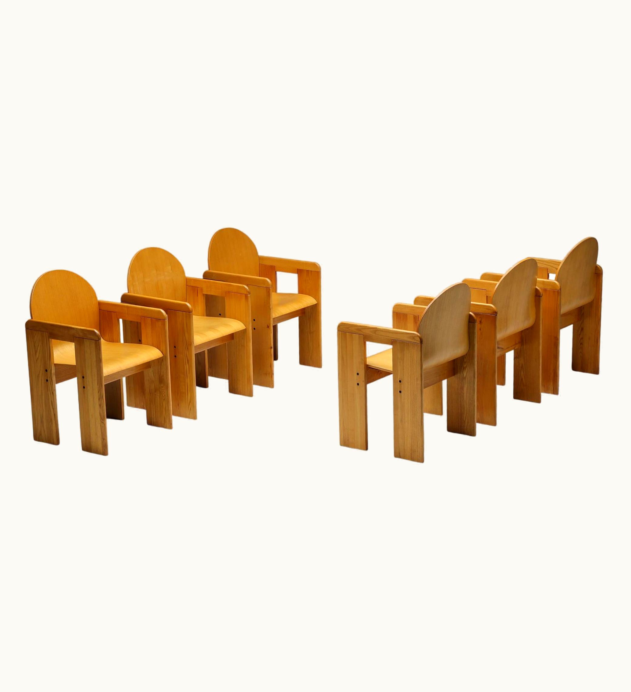 Afra & Tobia Scarpa Afra & Tobia Scarpa Plywood Dining Chairs, Italian Pine, 1970's