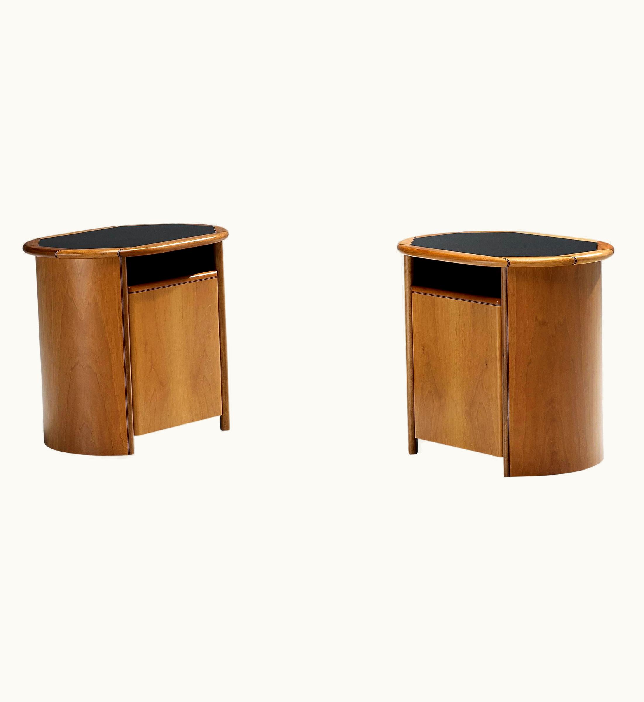 Afra & Tobia Scarpa Afra & Tobia Scarpa For Maxalto Pair Of 'Artona' Night Stands In Walnut