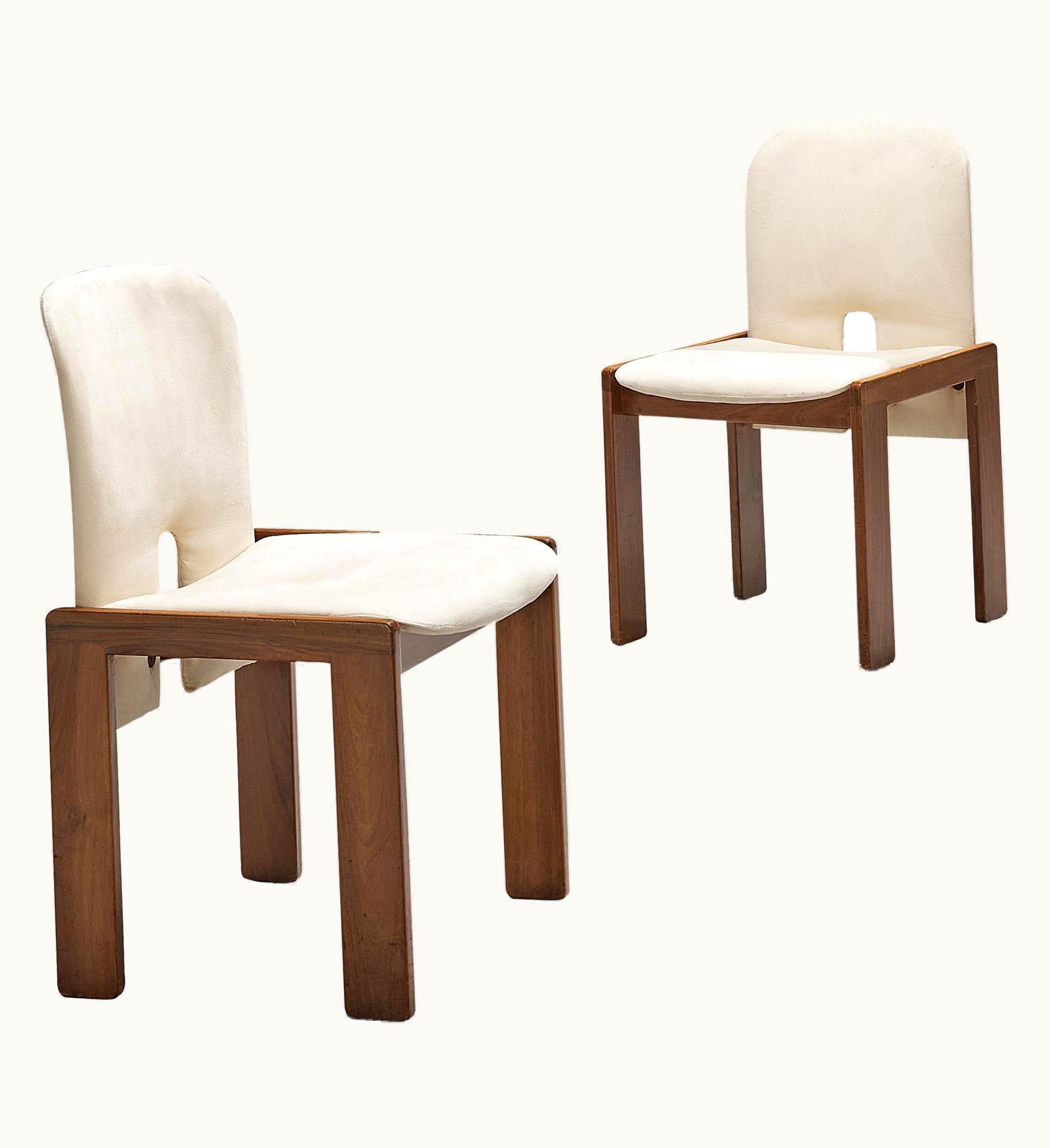 Afra & Tobia Scarpa Afra & Tobia Scarpa For Cassina Pair Of '121' Dining Chairs In Walnut