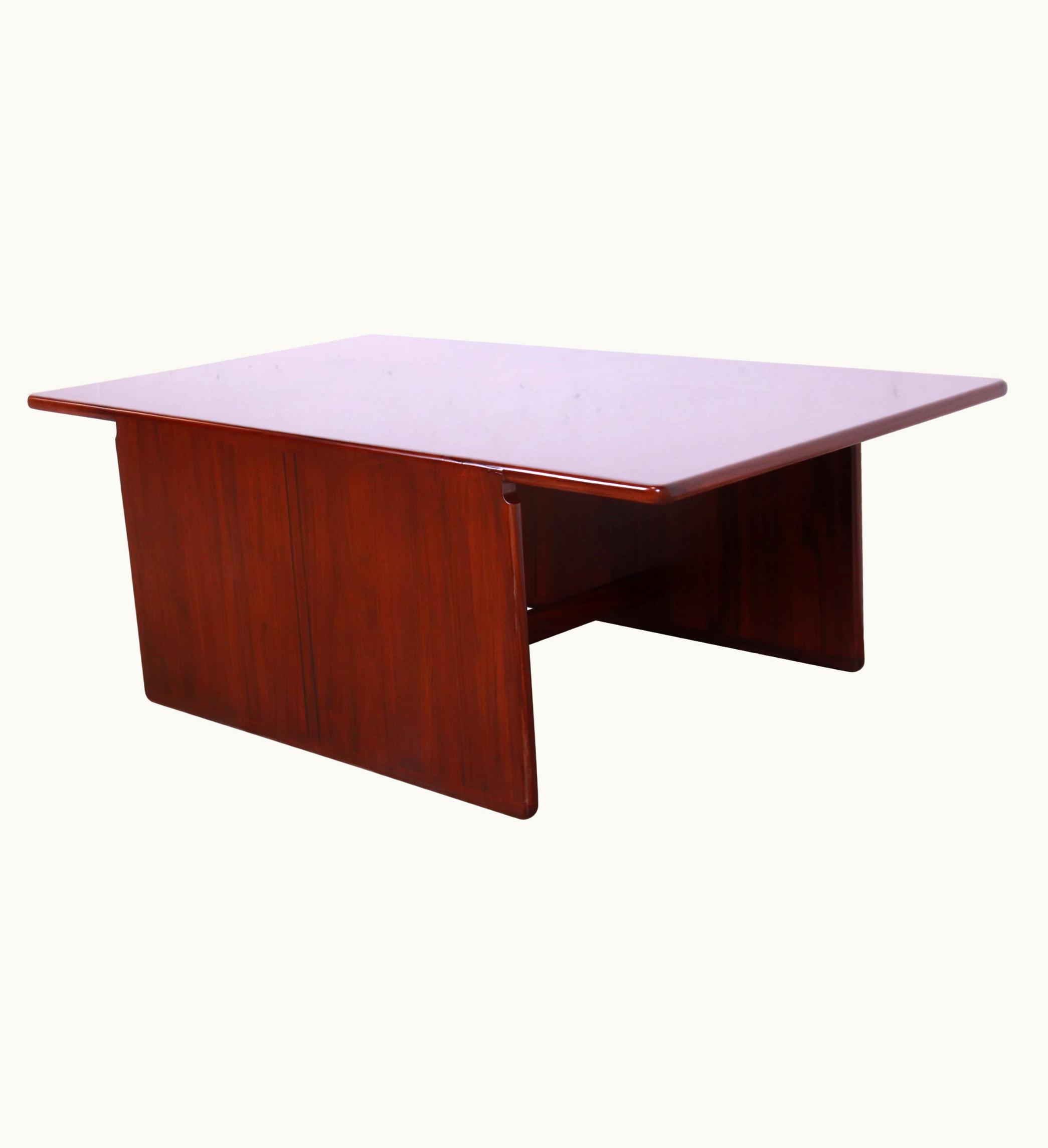 Afra & Tobia Scarpa Afra & Tobia Scarpa Afra And Tobia Scarpa For B&B Italia Rosewood Coffee Table