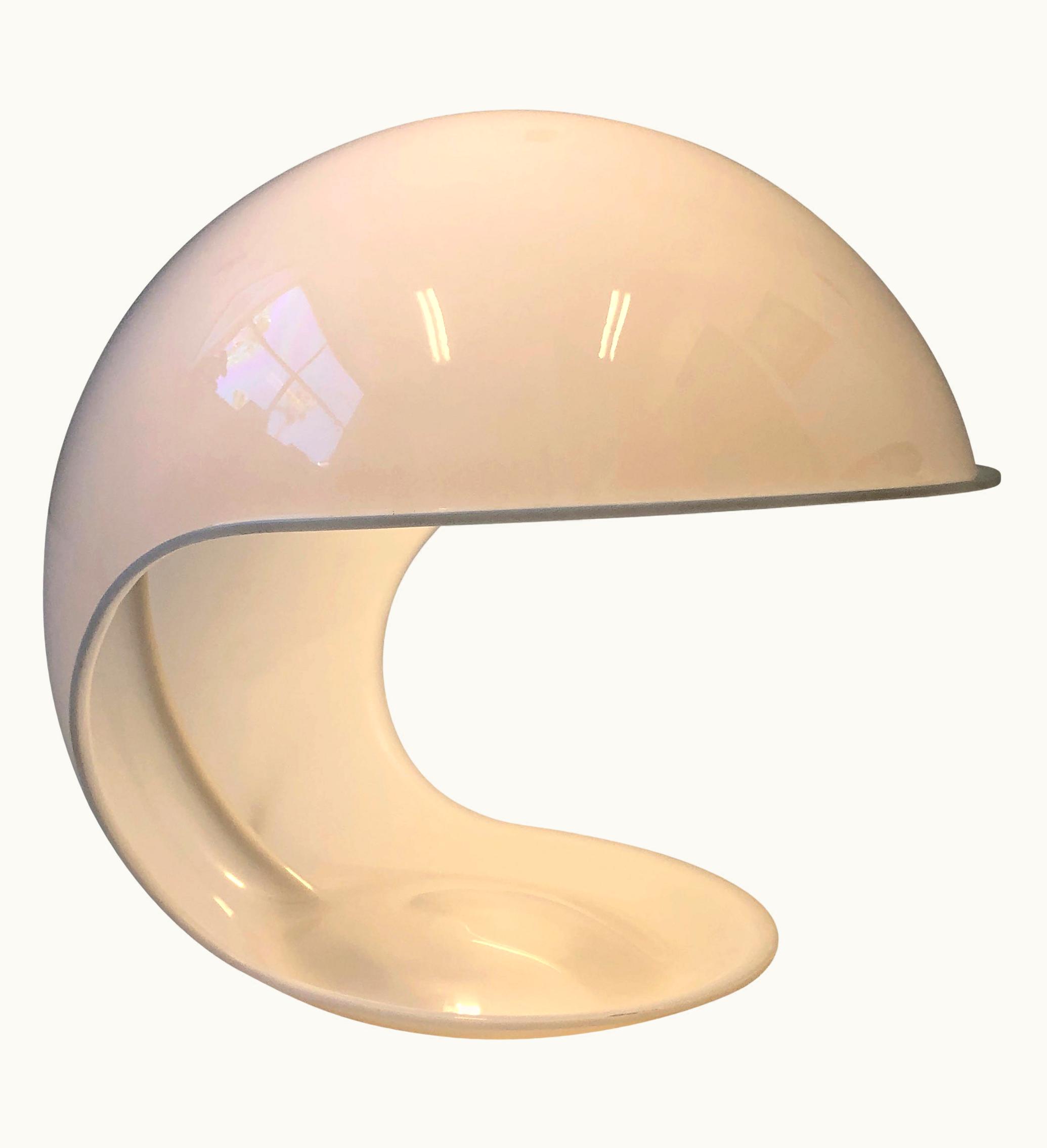 Elio Martinelli Elio Martinelli Italian White Acrylic Table Lamp By Elio Martinelli