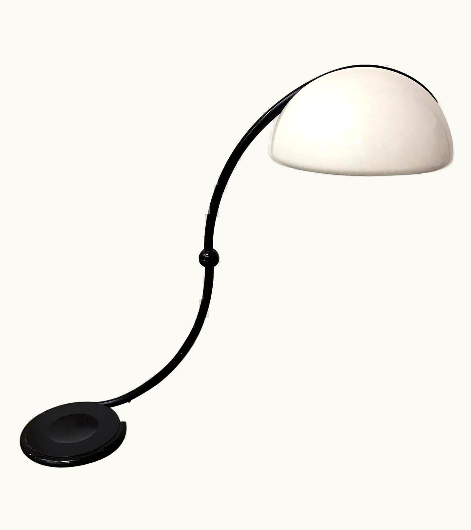 Elio Martinelli 1965, Elio Martinelli For Martinelli Luce, Black Based Floor Lamp Plastic Shade
