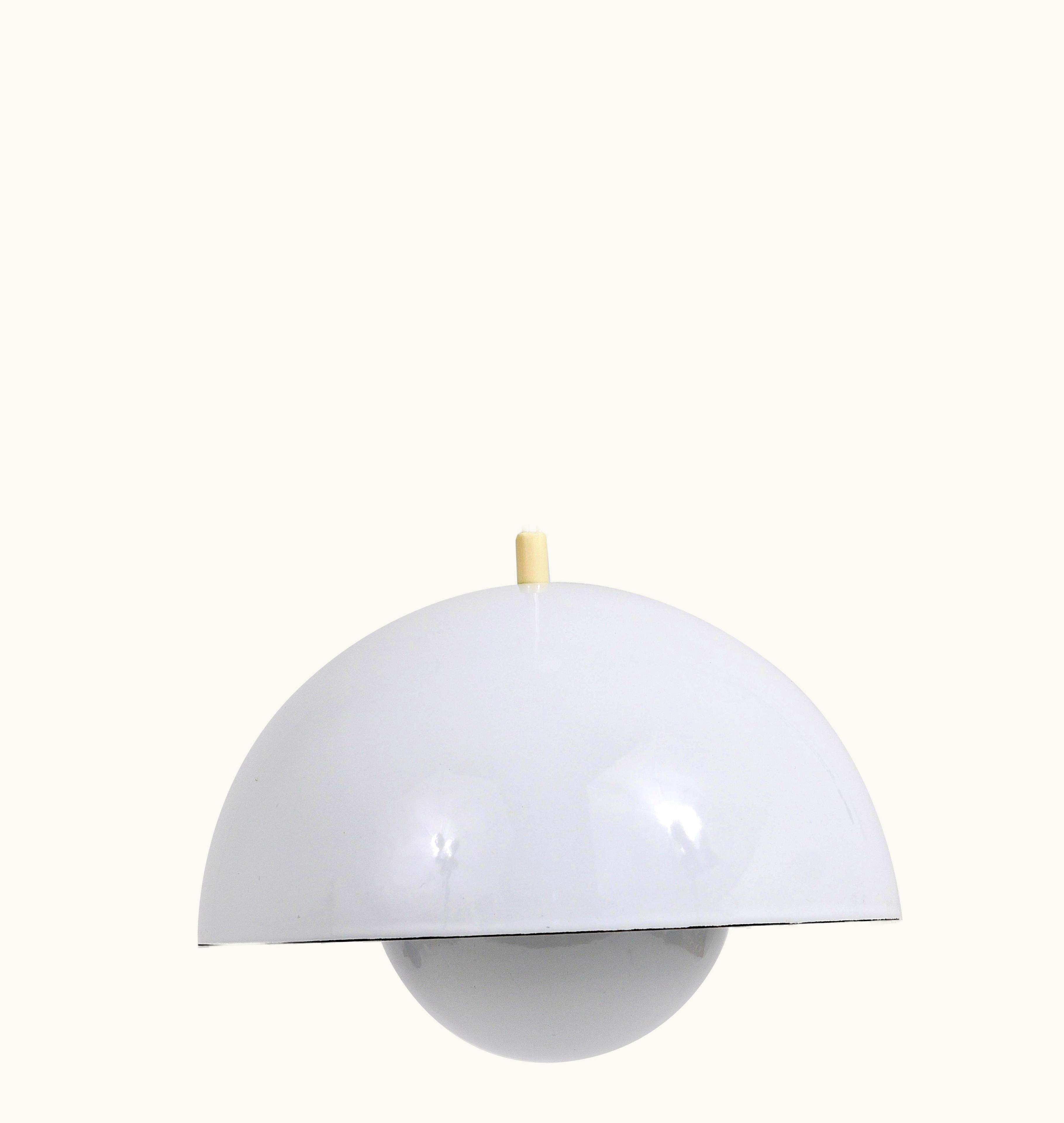 Verner Panton Verner Panton White Verner Panton Flowerpot Pendant Lamp, Louis Poulsen, Denmark, 1969