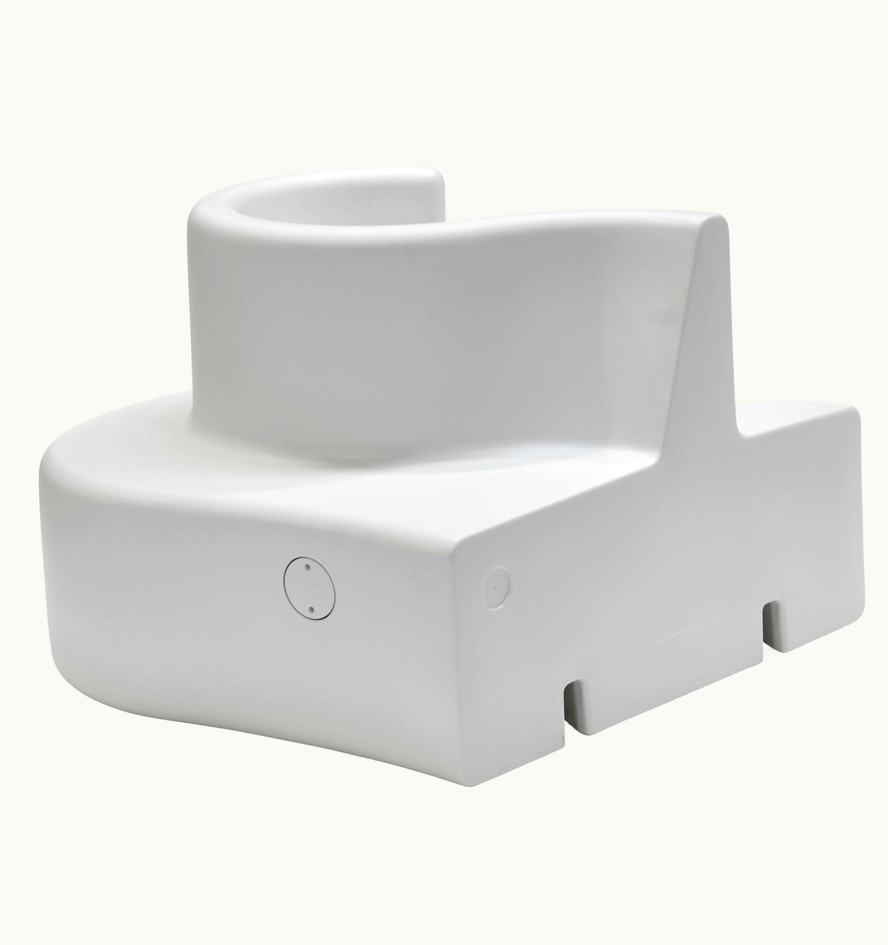Verner Panton Verner Panton Cloverleaf In And Outdoor Sofa, Right Unit In White By Verner Panton