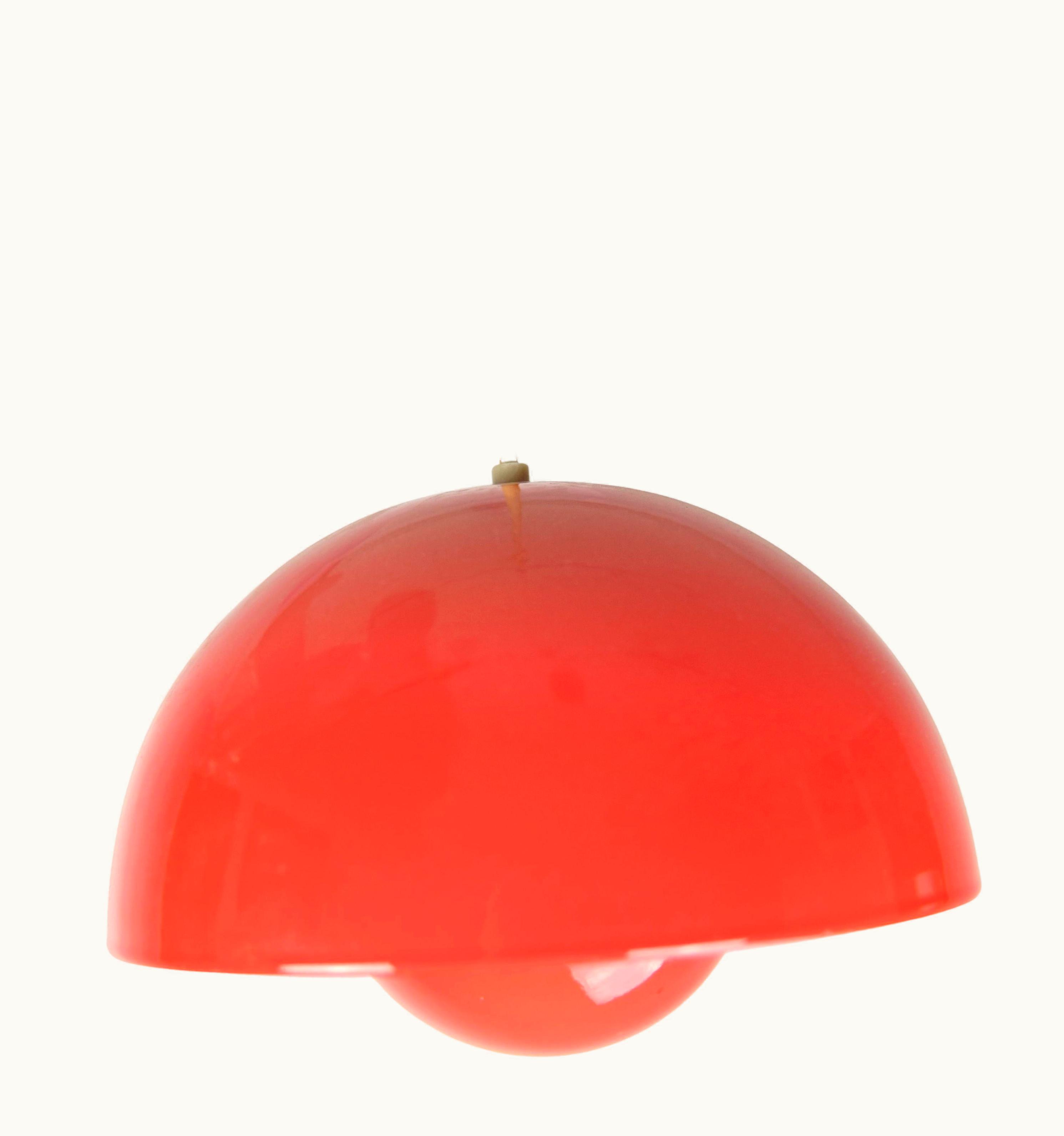 Verner Panton Verner Panton Flowerpot Ceiling Lamp, Verner Panton '1926-1998' VP1, 1970 UZ0201305
