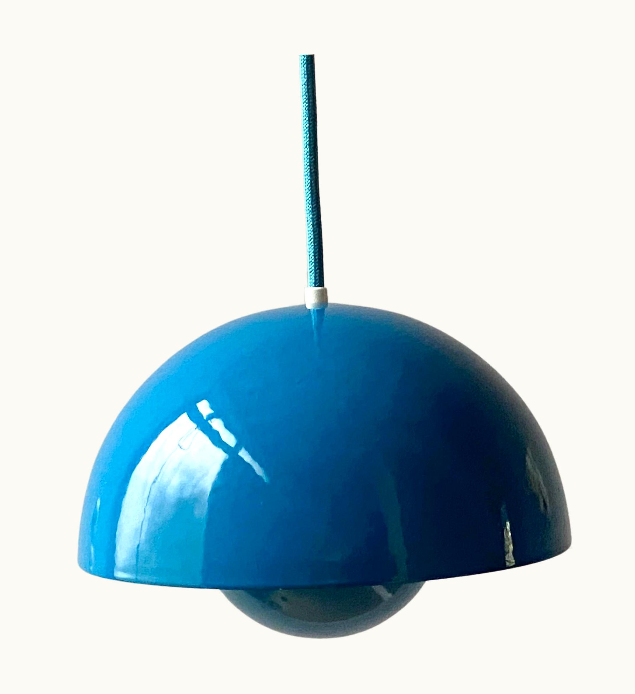 Verner Panton Vintage Verner Panton Enamel Flowerpot Pendant Lamp By Louis Poulsen, Denmark UZ0201432