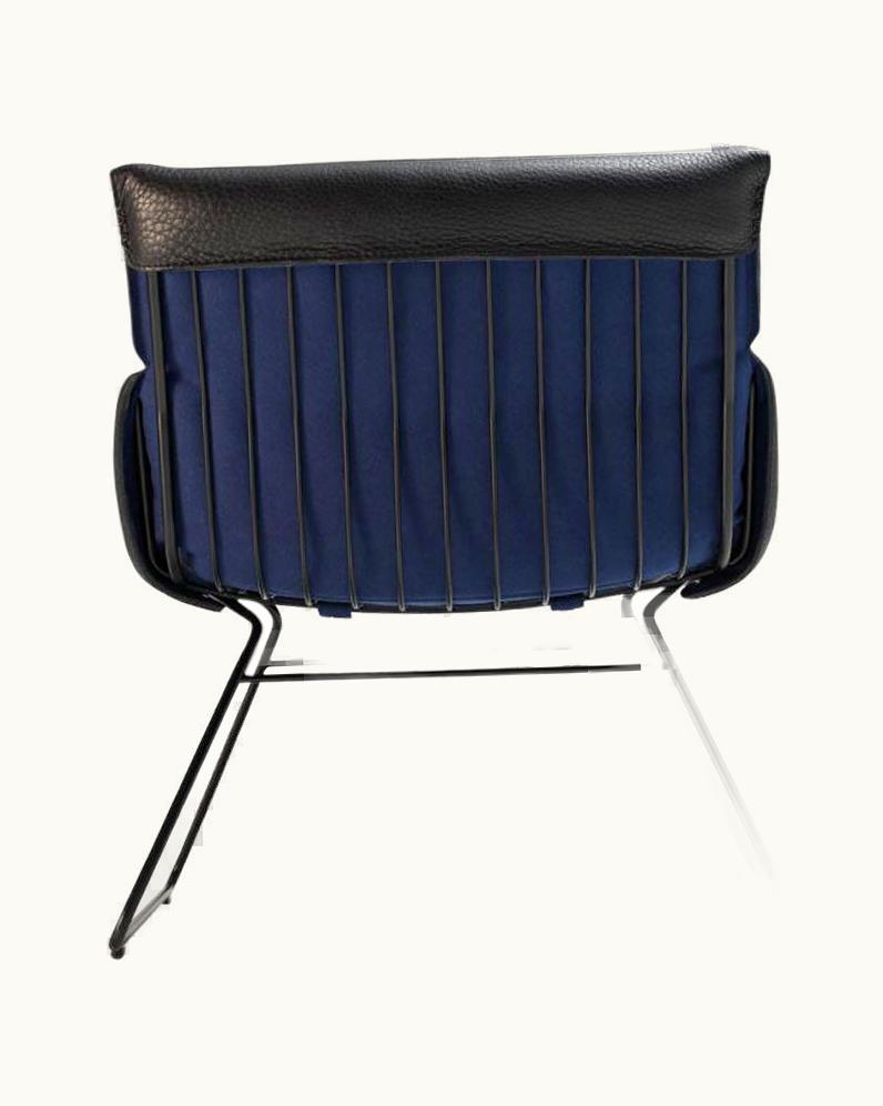 De Sede De Sede DS 515 Lounge Chair In Black Fabric With Black Base By Greutmann Bolzern