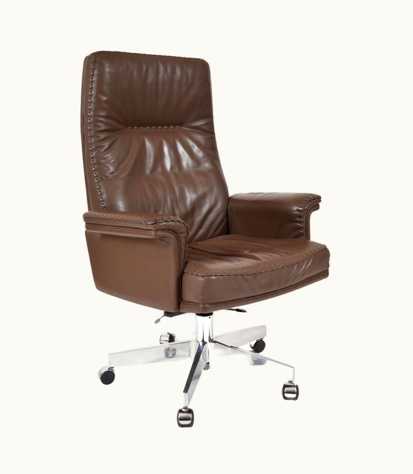 De Sede De Sede 1970s Swiss De Sede Ds 35 Executive Swivel Leather Office Chair Armchair Castors