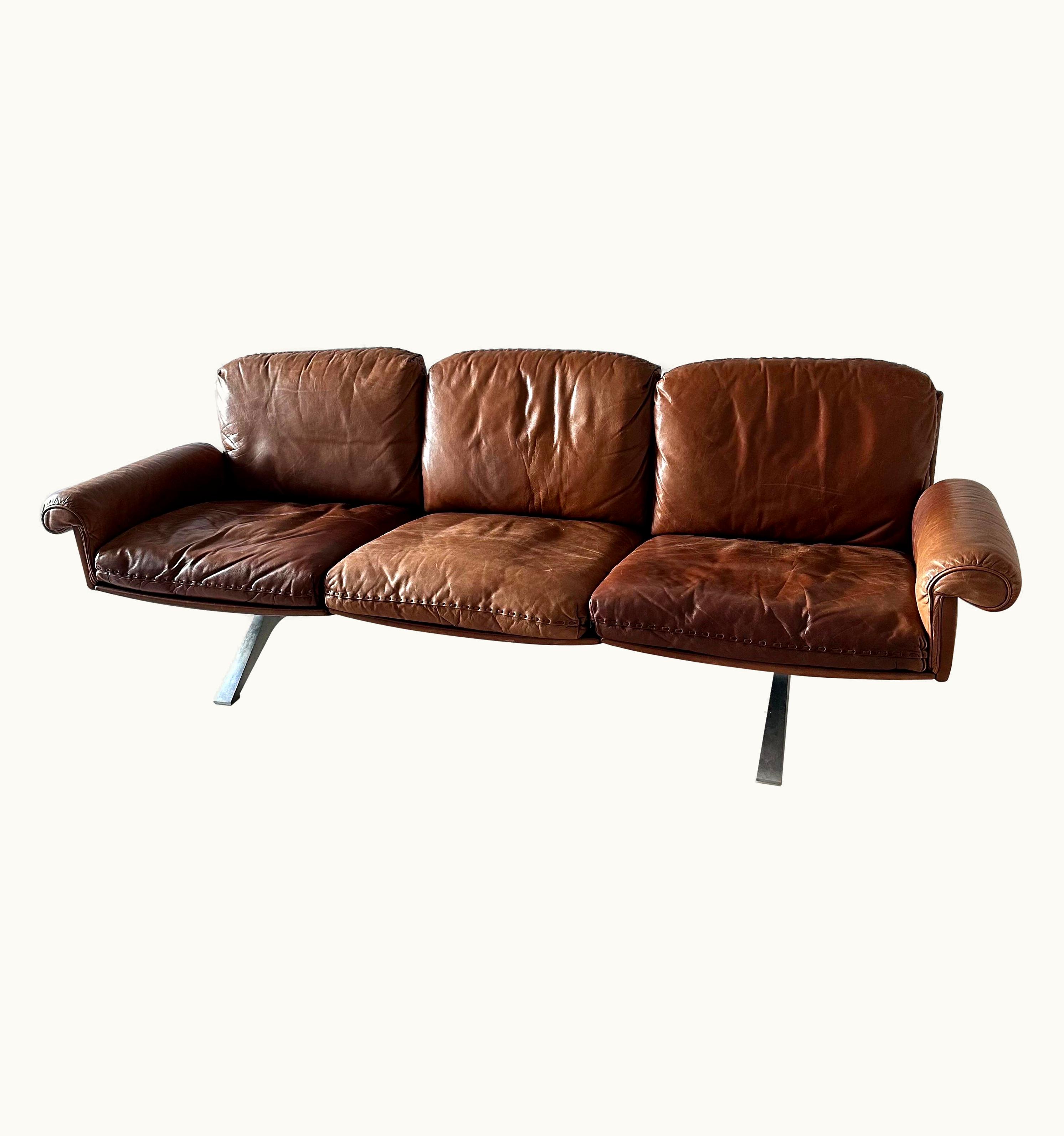 Robert Haussmann Robert Haussmann Vintage 1970s De Sede Ds 31 Designer Sofa Dark Cognac Brown Leather