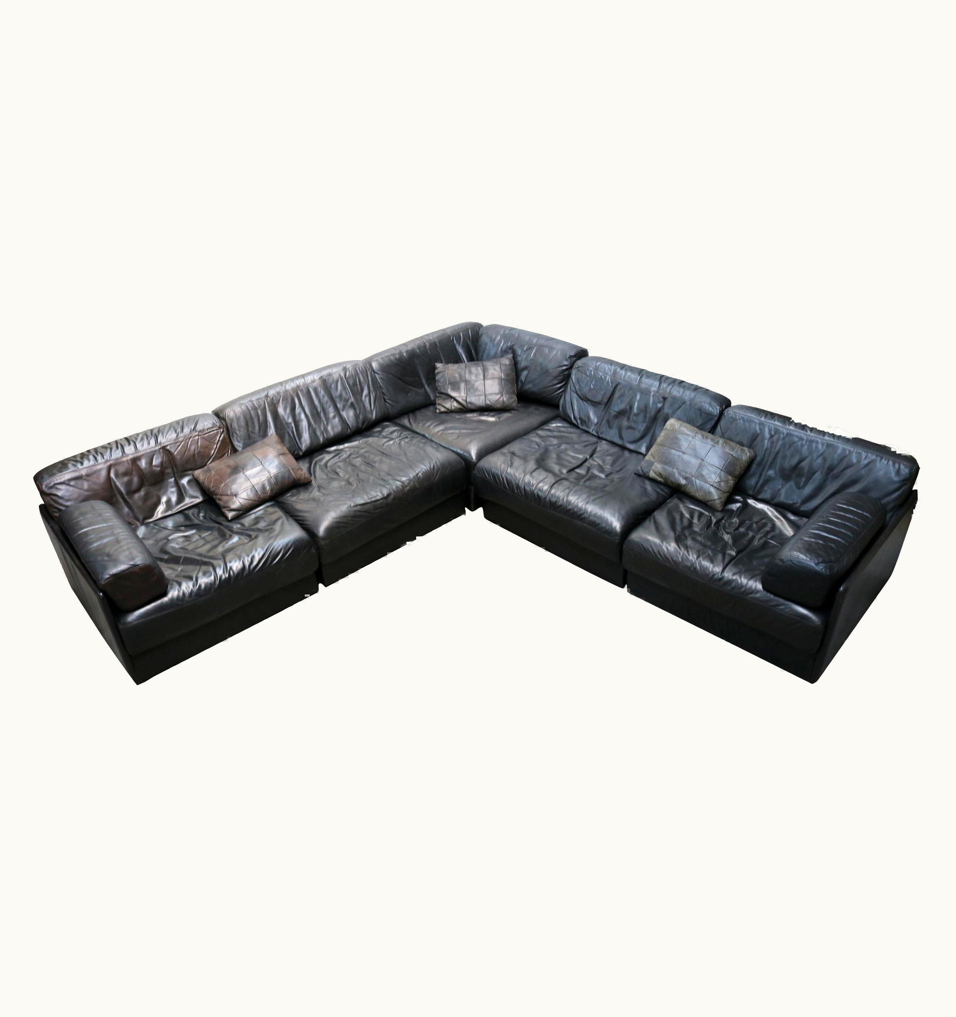 De Sede Rare Vintage Swiss De Sede Model DS-76 Black Leather Modular Sofa Daybed DS76