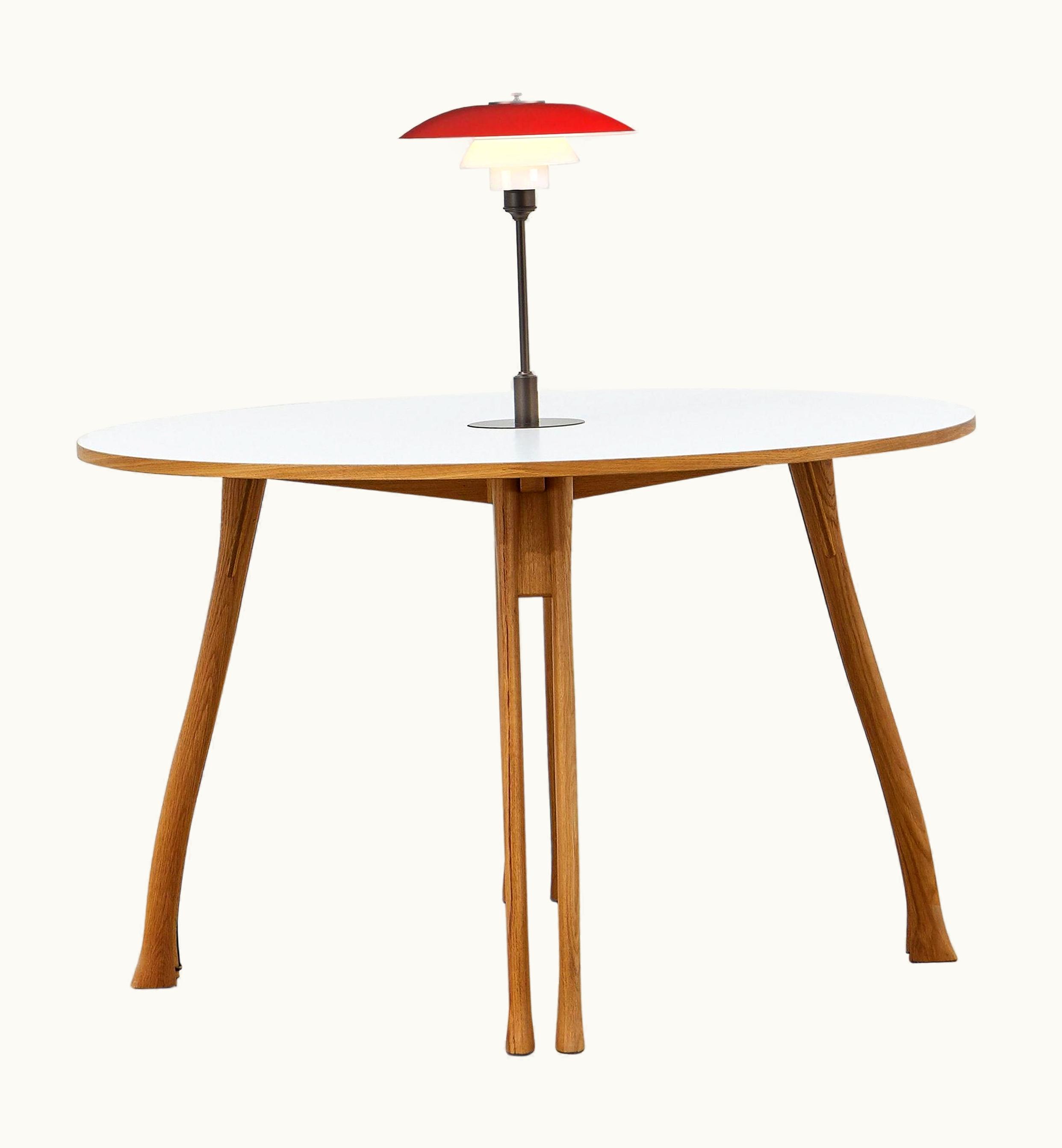 Poul Henningsen Poul Henningsen PH Axe Table, Natural Oak Legs, Laminated Plate, Red PH 3 ¬¨Œ© - 2 ¬¨Œ© Lamp