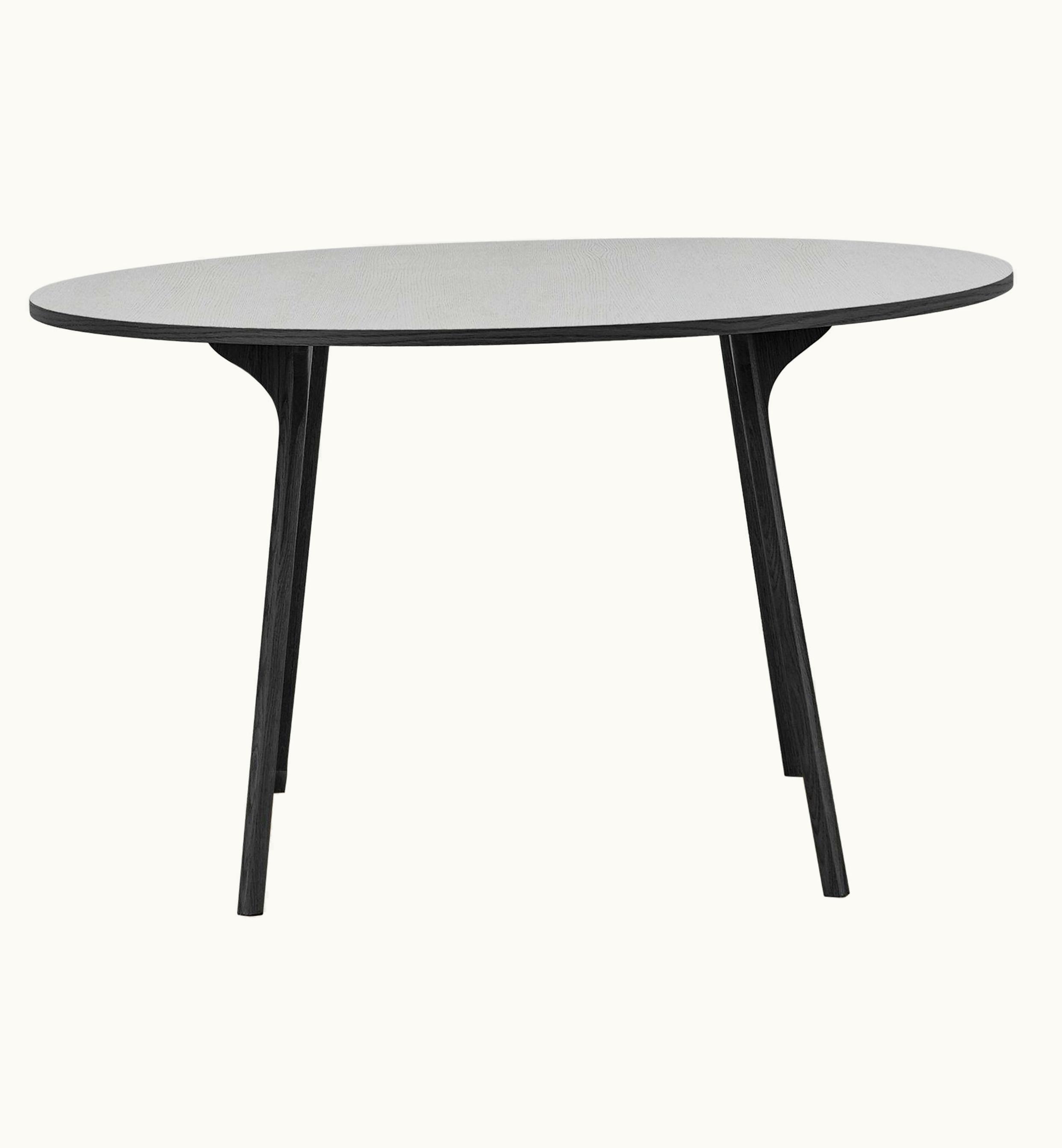 Poul Henningsen Poul Henningsen PH Circle Table, Black Oak Wood Legs, Veneer Table Plate And Edge UZ0202740