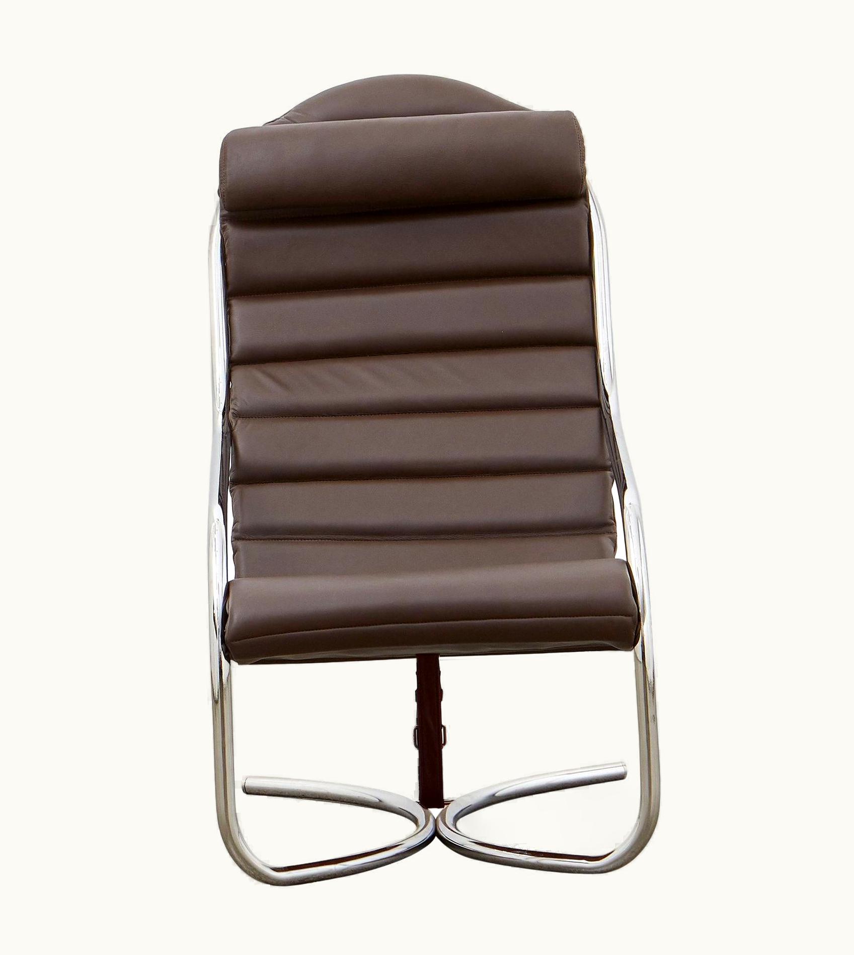 Poul Henningsen Poul Henningsen PH Lounge Chair, Chrome, Leather Extreme Mocca