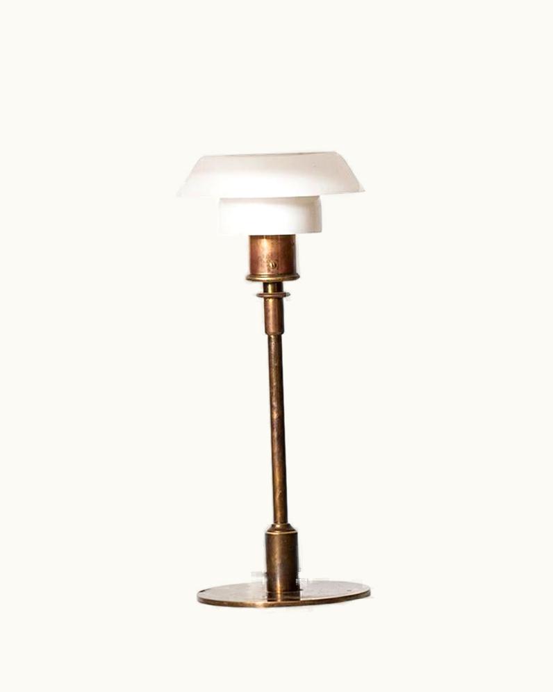 Poul Henningsen Poul Henningsen Early Table Lamp Model PH-3/2 By Louis Poulsen In Denmark UZ0202877