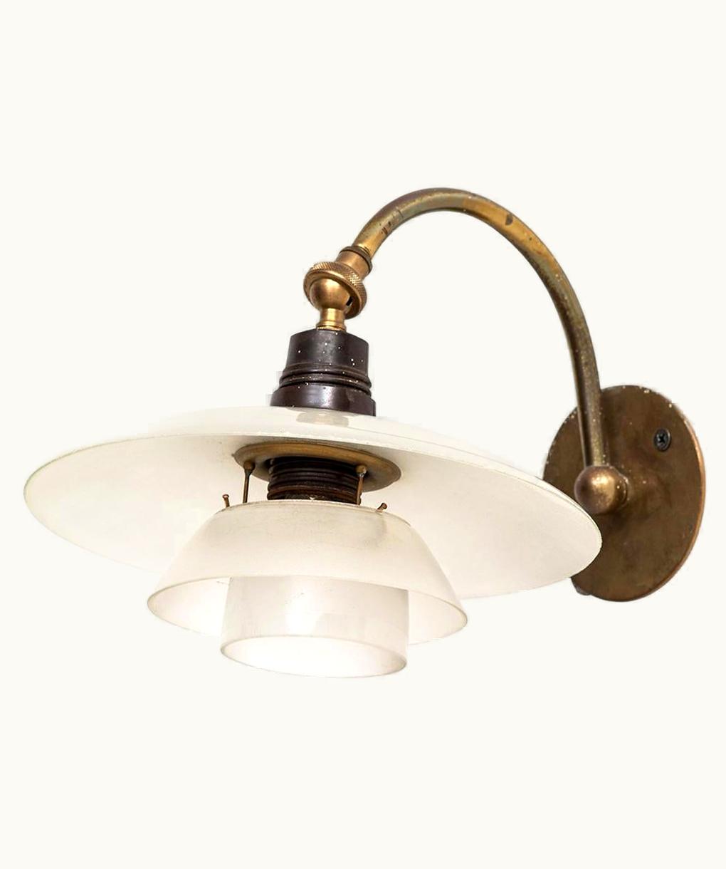 Poul Henningsen Poul Henningsen Wall Lamp Model PH-1/1 By Louis Poulsen In Denmark UZ0202889