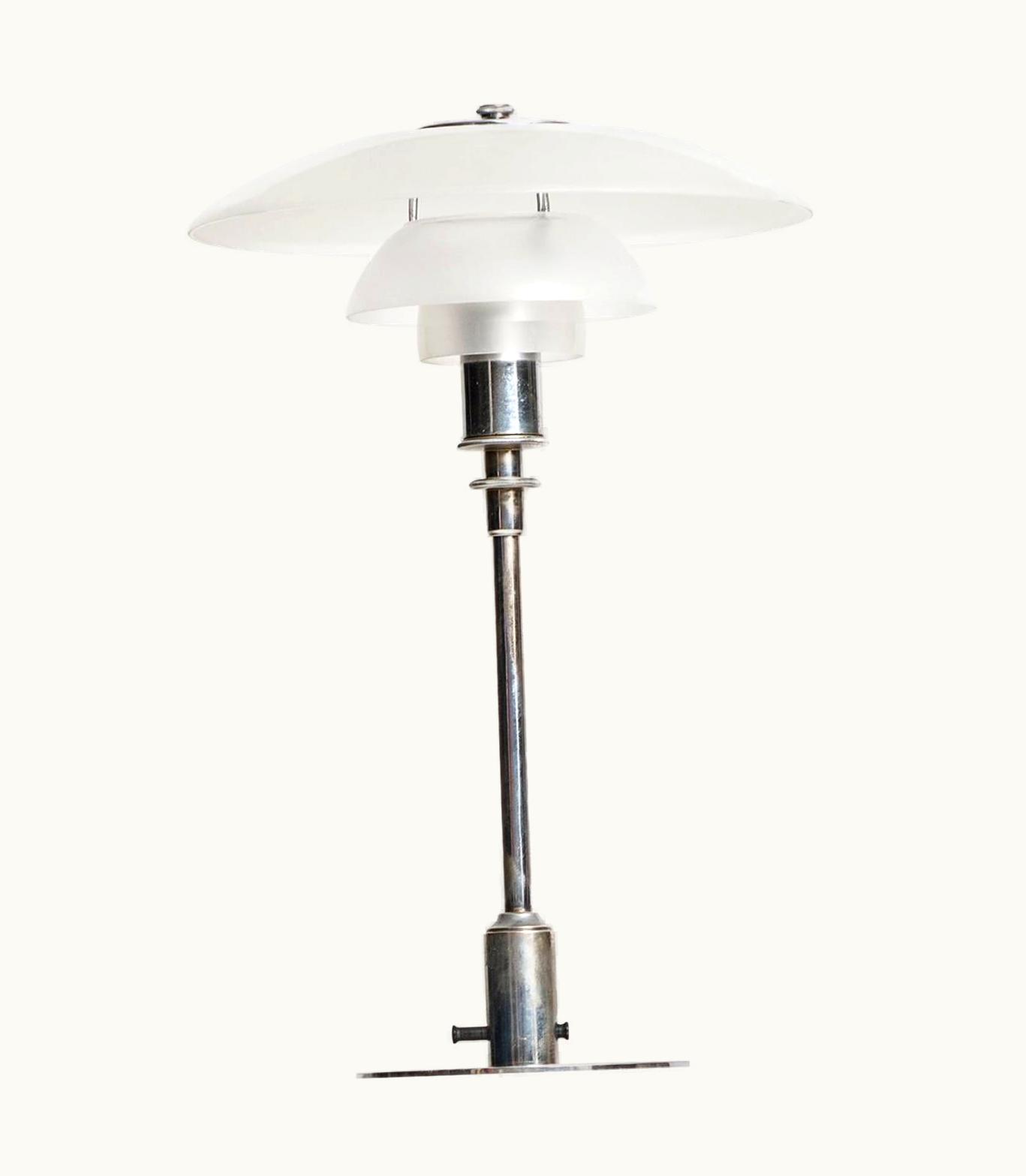 Poul Henningsen Poul Henningsen Early Table Lamp Model PH-3/2 By Louis Poulsen In Denmark UZ0203019