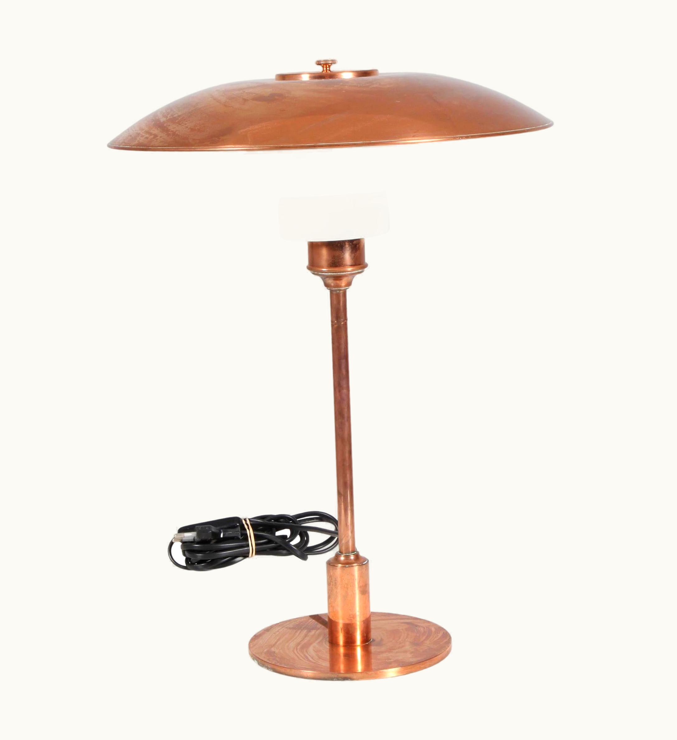 Poul Henningsen PH 3, 5/2, 5 Copper Table Lamp By Poul Henningsen