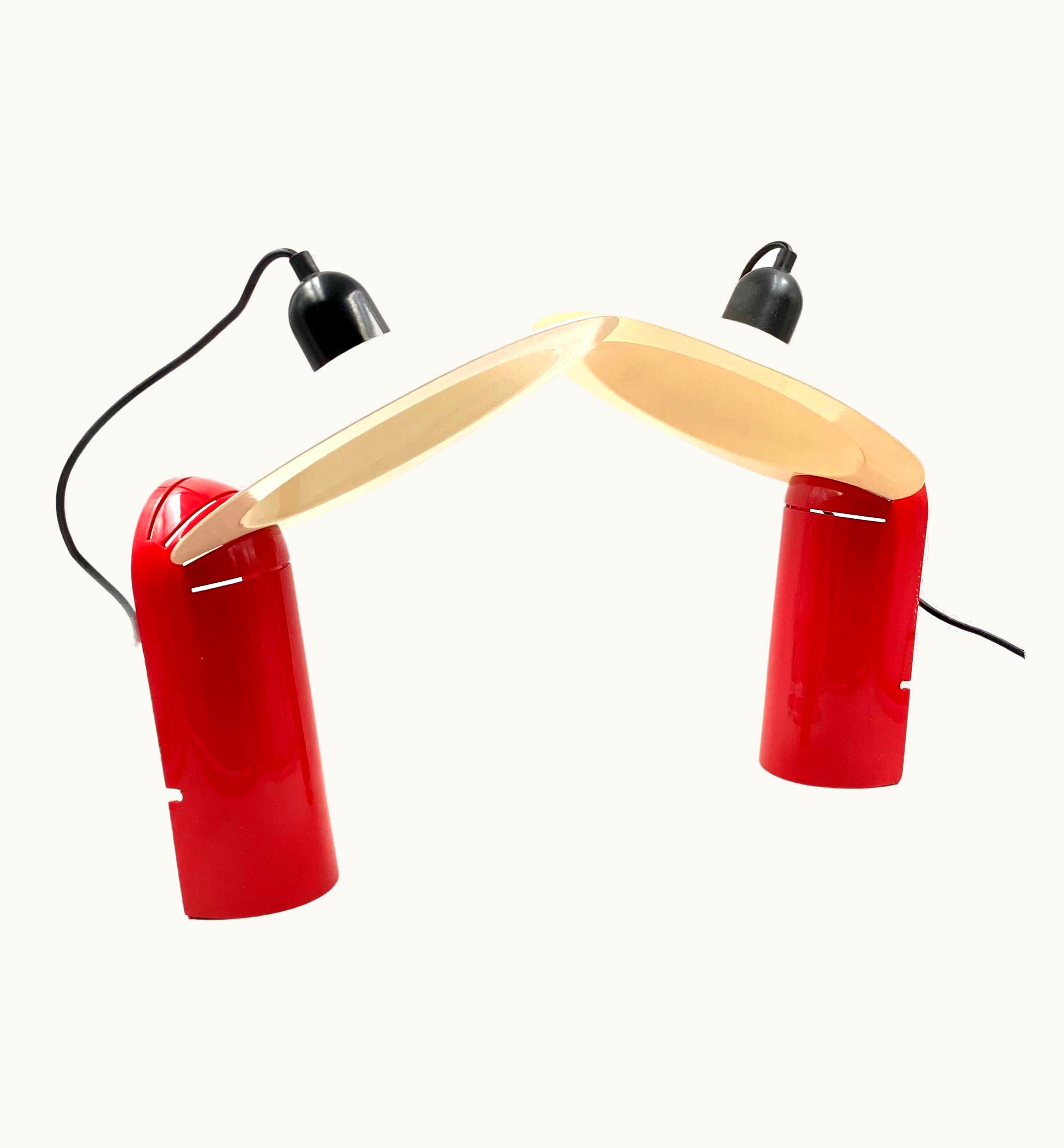 Gionathan de Pas & Donato D'Urbino & Paolo Lomazzi Gionathan de Pas & Donato D'Urbino & Paolo Lomazzi De Pas D'Urbino Lomazzi, Set Of 2 'Lampiatta' Table Lamps, Stilnovo, Italy 1970s