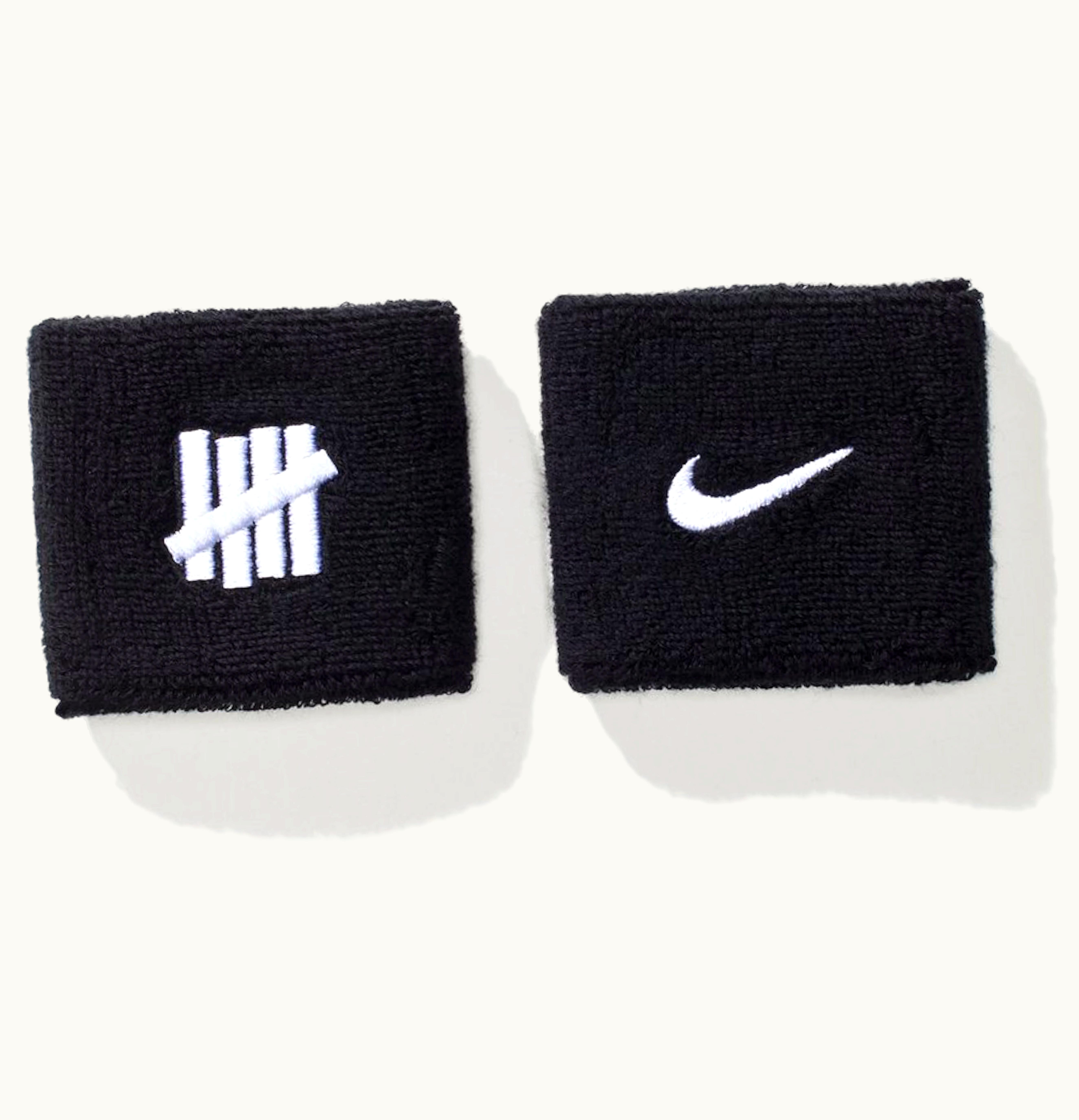 Undefeated Undefeated x Nike Wristband Black