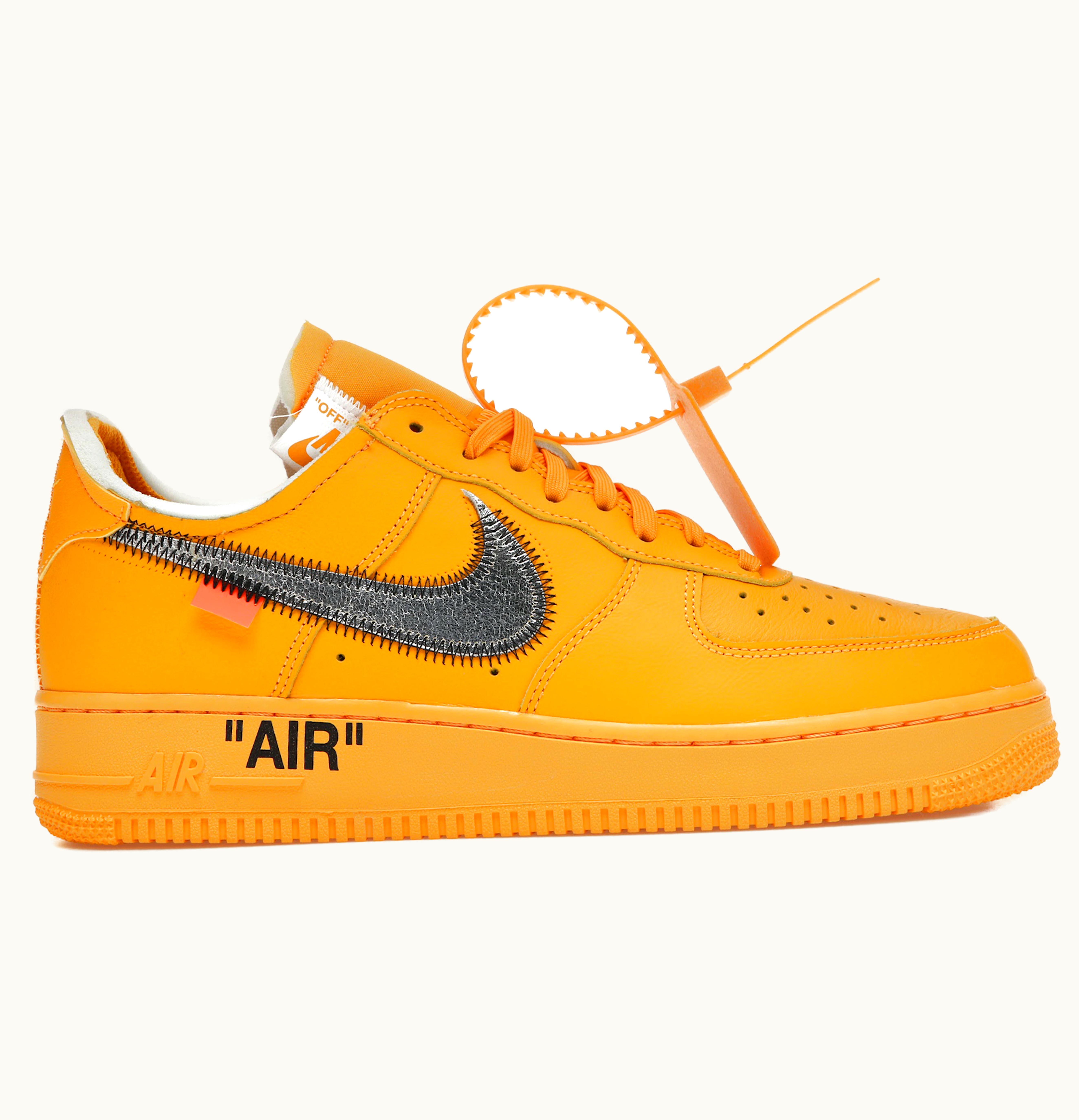 Nike Nike Air Force 1 Low OFF WHITE University Gold Metallic Silver
