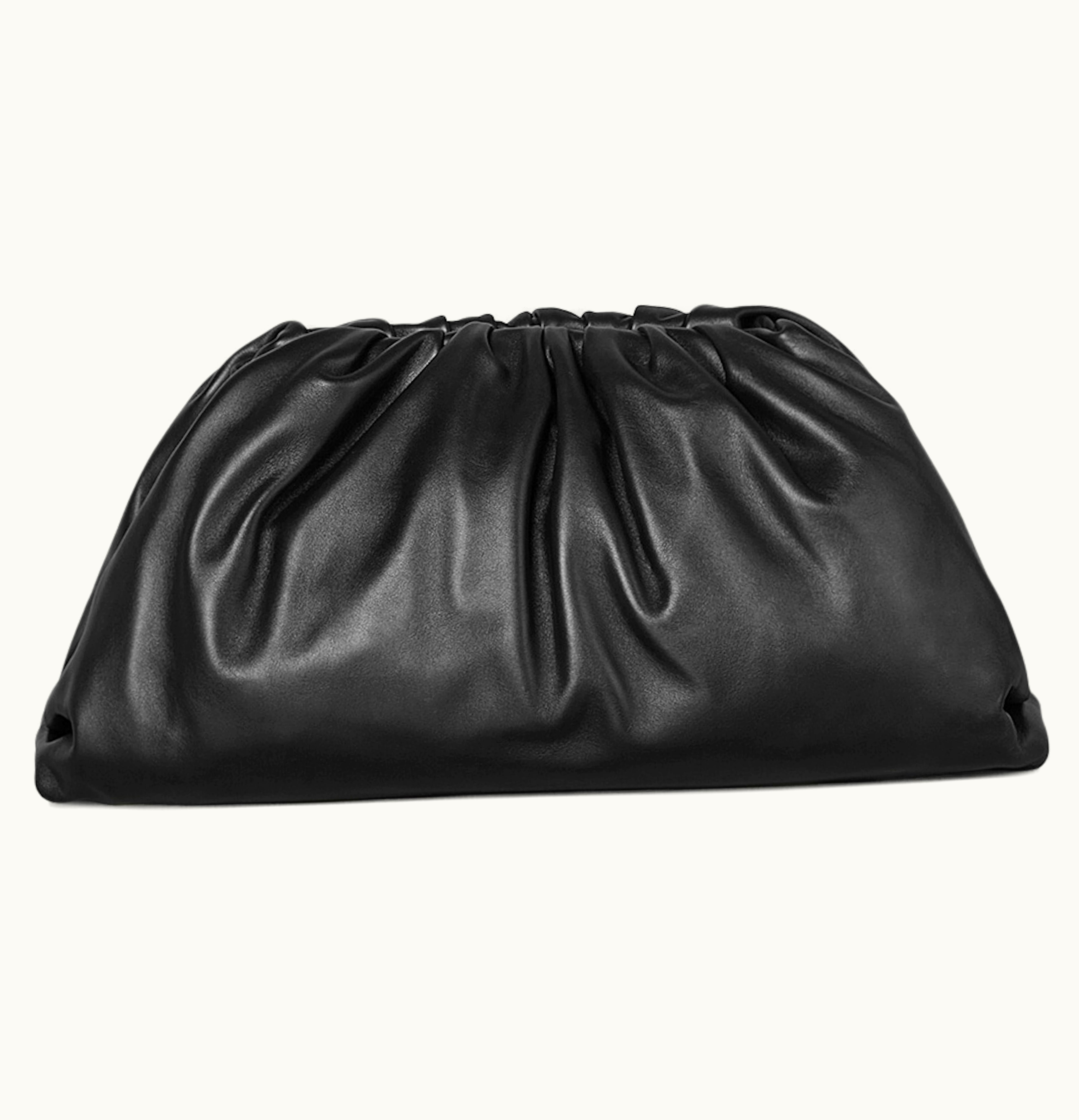 Bottega Veneta Bottega Veneta The Pouch Butter Calf Nero