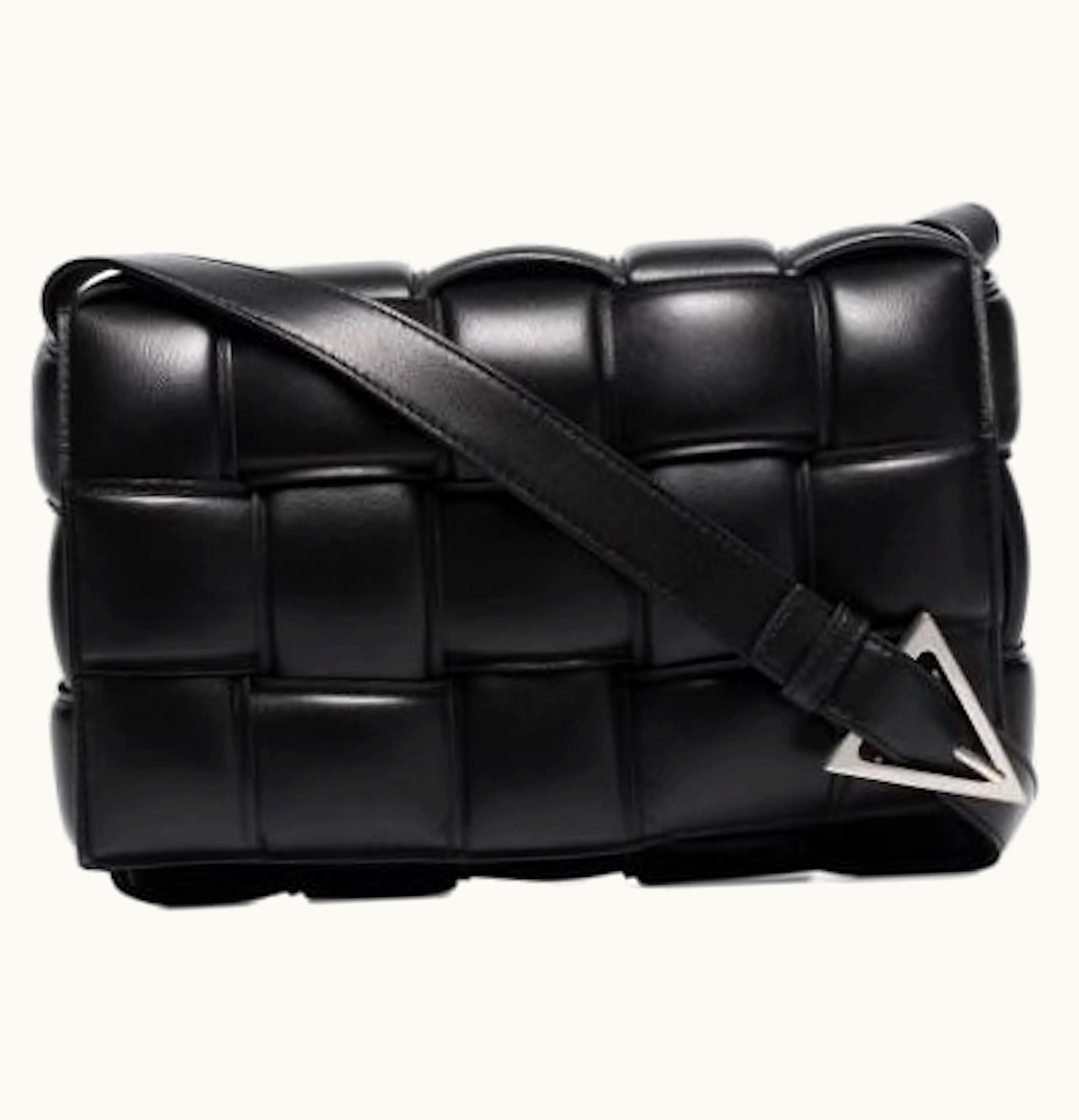 Bottega Veneta Bottega Veneta Padded Cassette Shoulder Bag Nero
