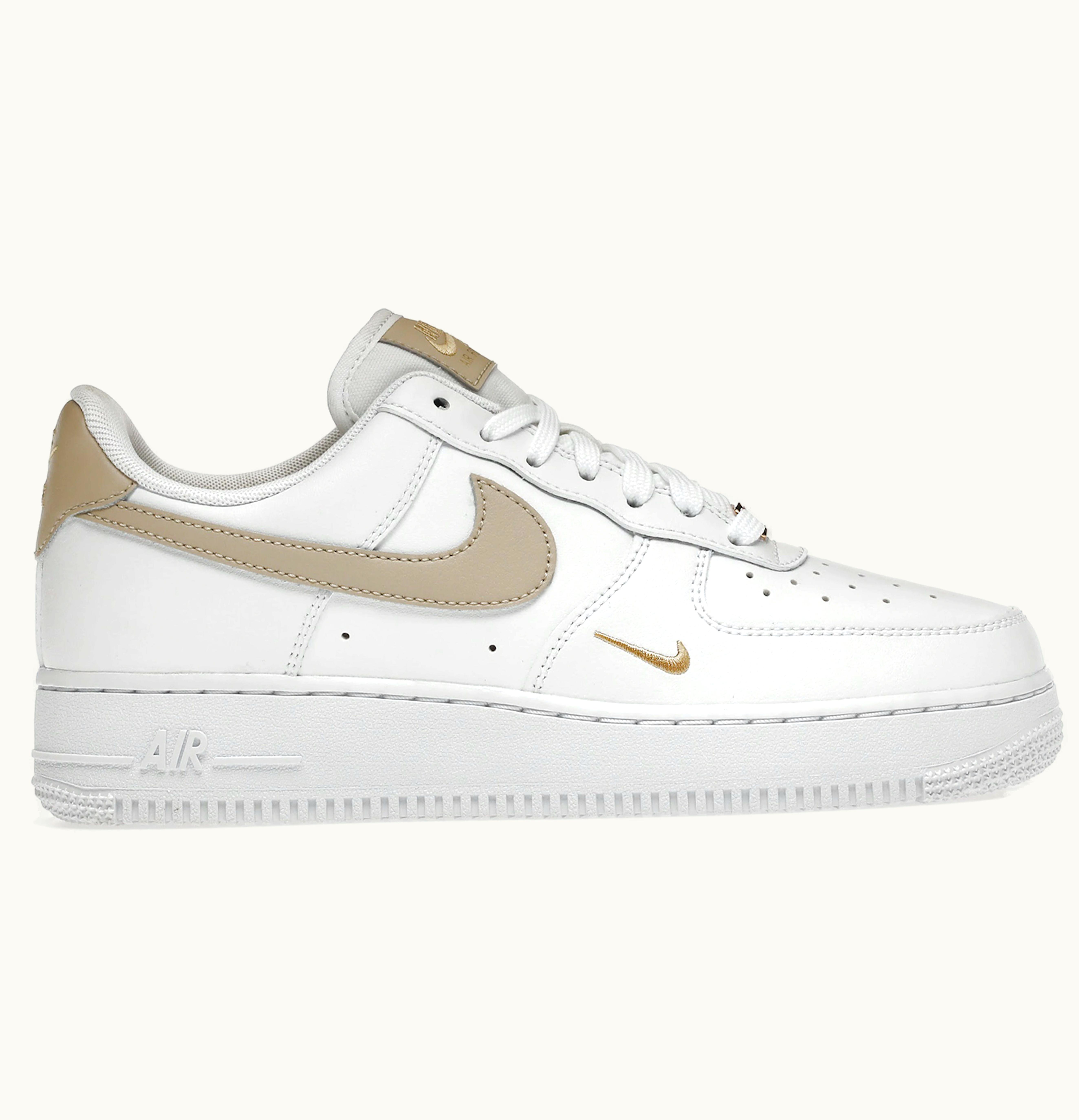 Nike Nike Air Force 1 07 Essensial Beige W