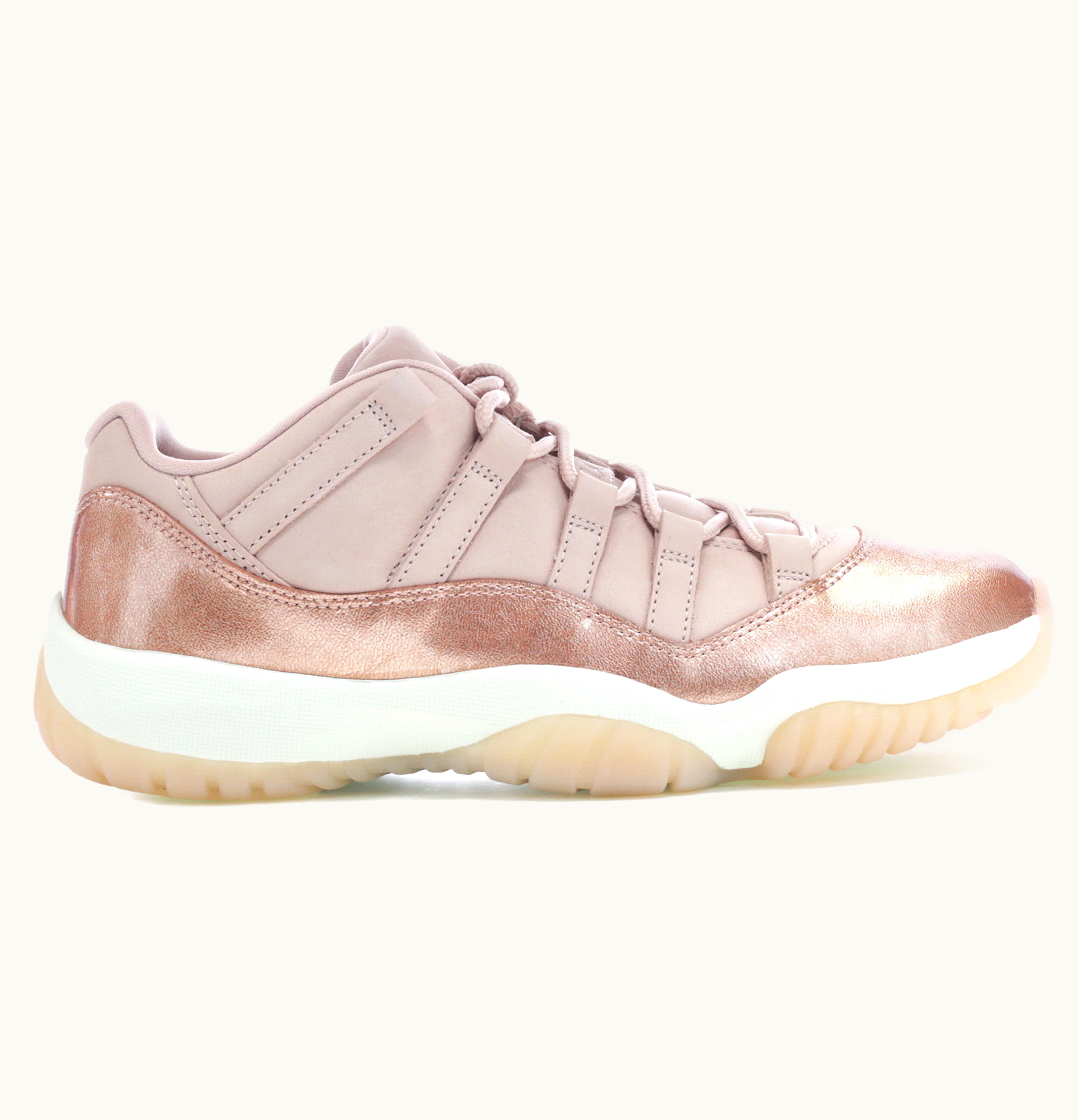 Jordan Air Jordan 11 Retro Low Rose Gold W
