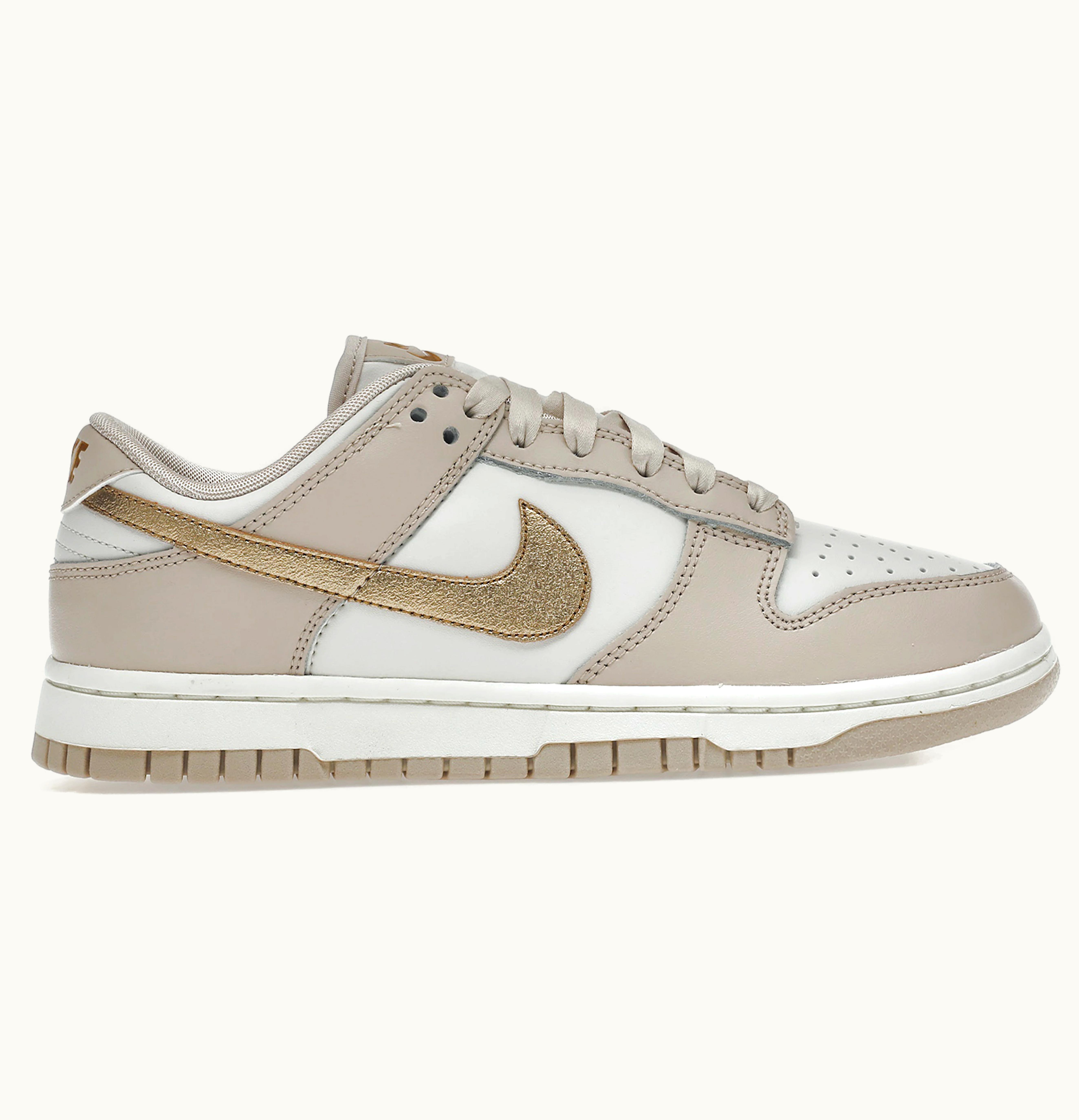 Nike Nike Dunk Low Phantom Metallic Gold W