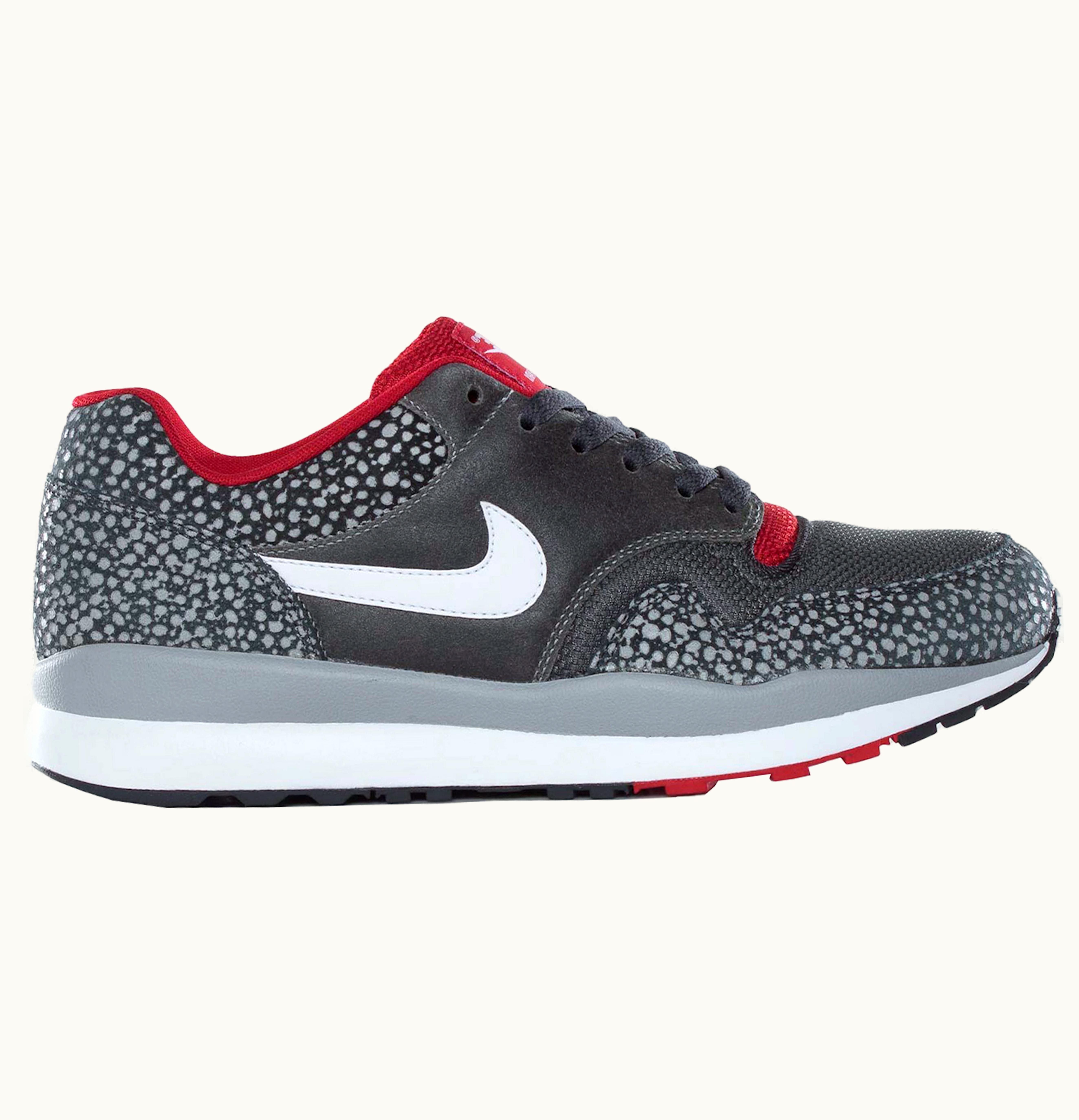 Nike Nike Air Safari Le Gym Red