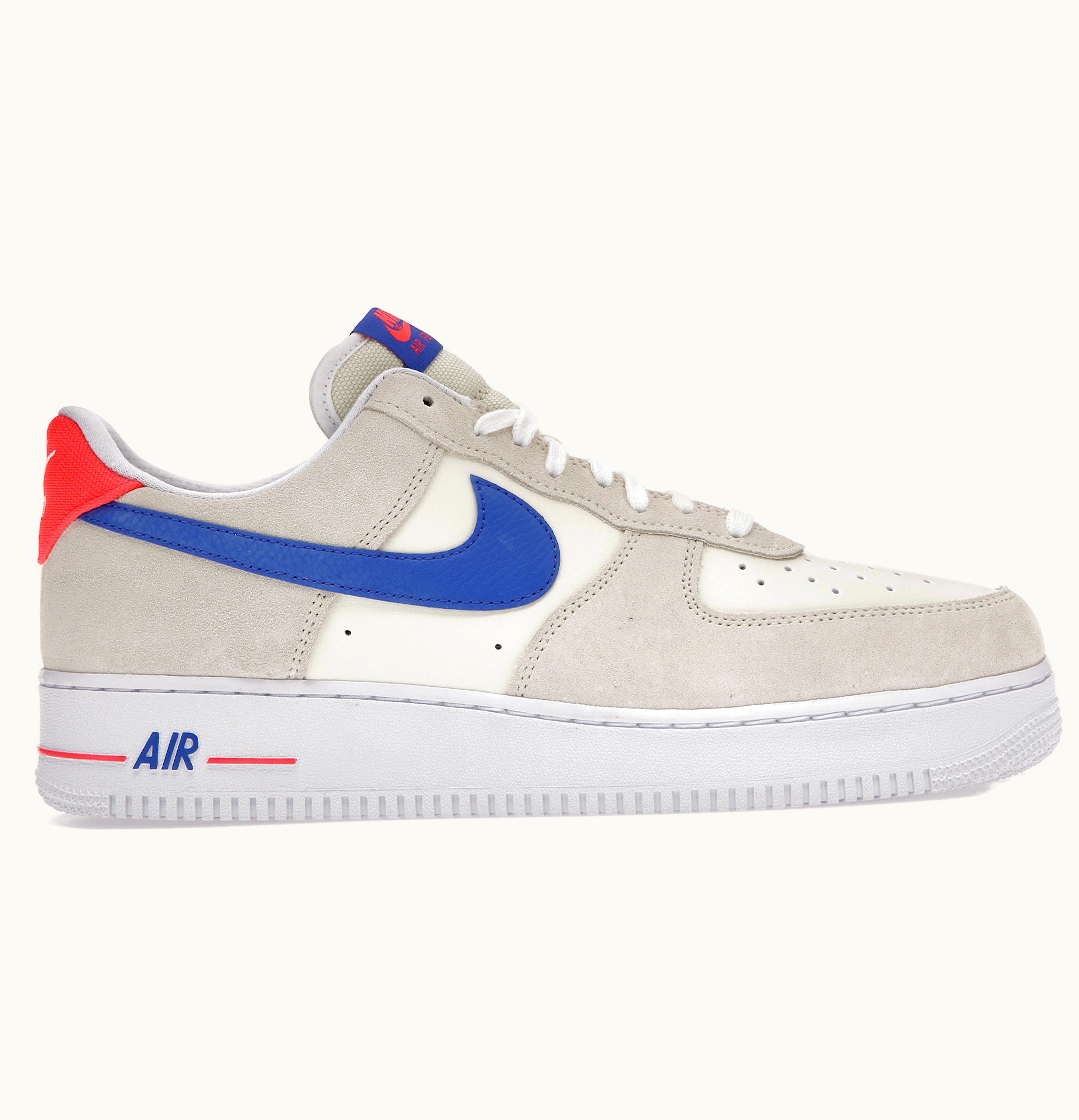 Nike Nike Air Force 1 07 LV8 Coconut Milk Hyper Royal