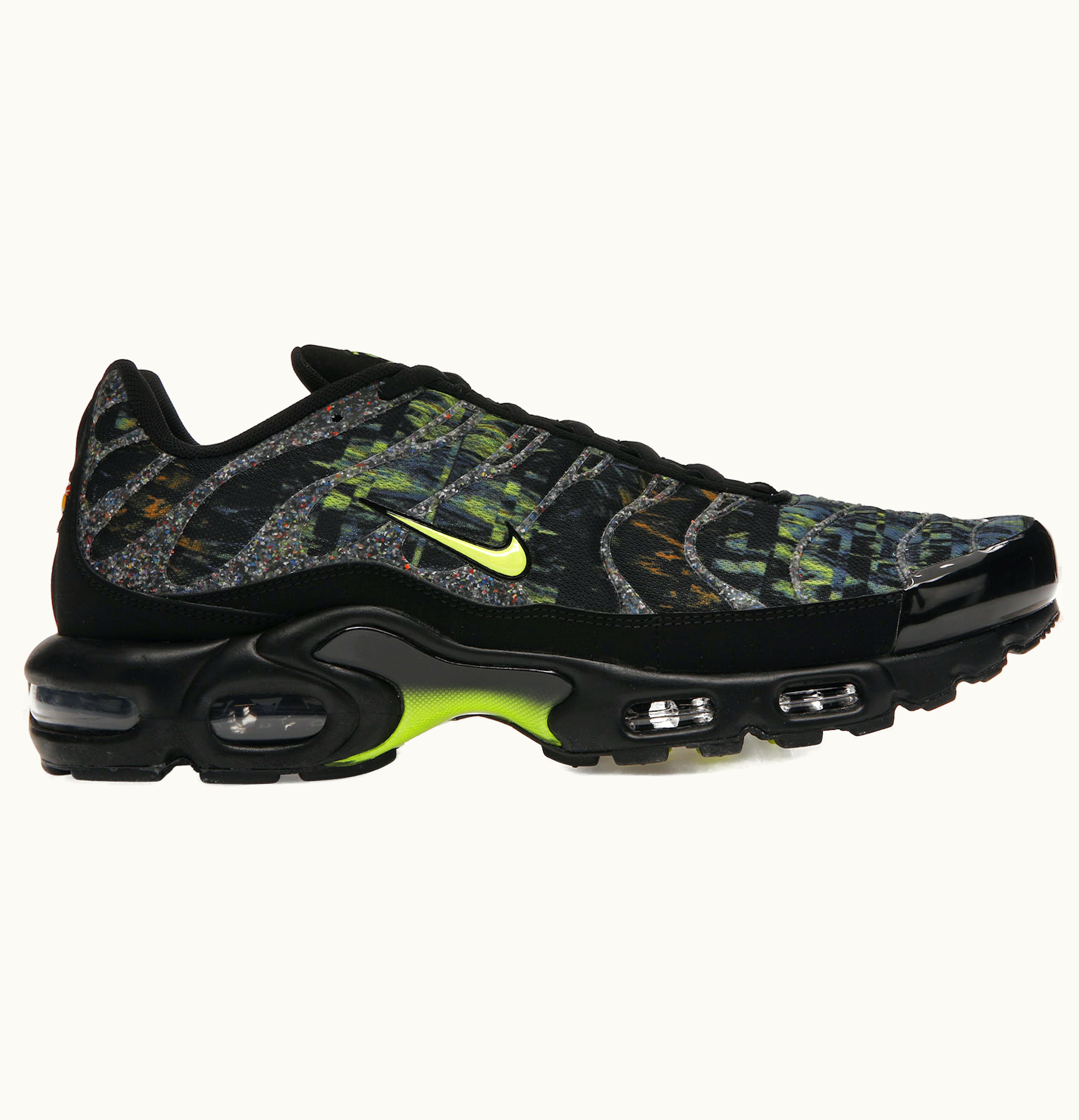 Nike Nike Air Max Plus Sustainable Black Volt